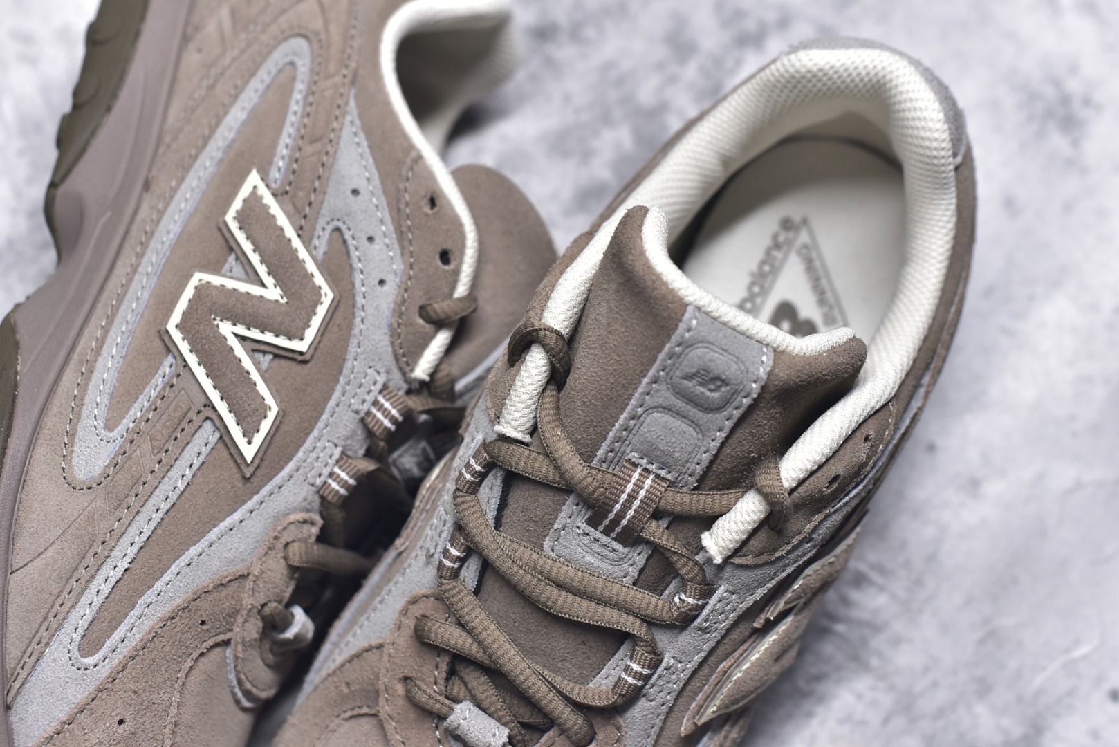 图片[9]-#New Balance 204L系列 新百伦 薄底鞋 薄底皮质鞋带德训系 减震耐磨包裹性支撑轻便 低帮 生活休闲鞋 货号：U204LMMA 尺码：36-44（半）-选品中心