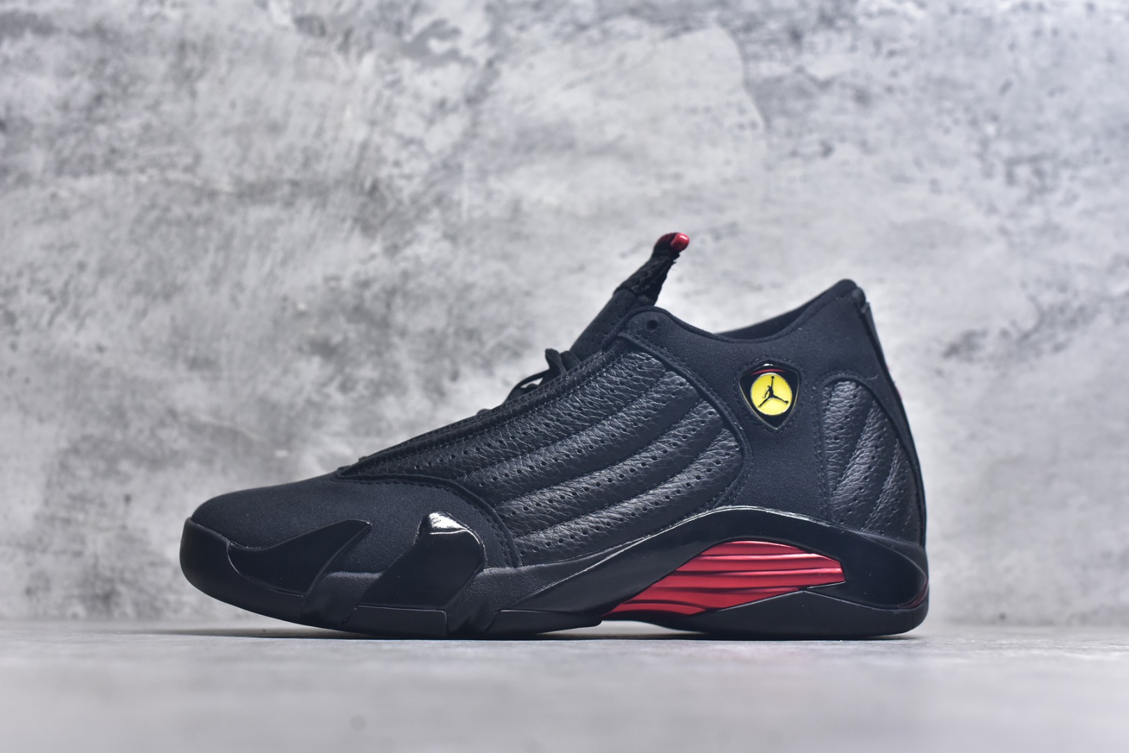 #Air Jordan 14 Retro AJ14乔14 文化篮球鞋 黑红 487471-003 圈内知名口碑大厂出品 原楦原纸板 原厂皮料 高端外贸充正 零售专供品质 极致一眼正品既视感 高端外贸零售专供品质 尺码：40 40.5 41 42 42.5 43 44 44.5 45 46 47.5 48.5-选品中心