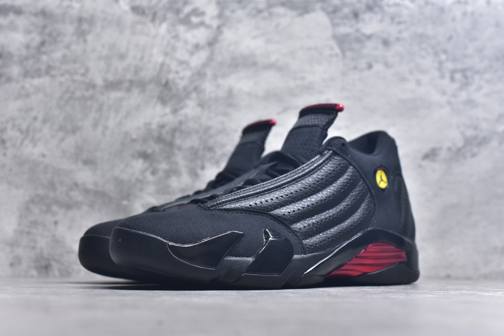 图片[2]-#Air Jordan 14 Retro AJ14乔14 文化篮球鞋 黑红 487471-003 圈内知名口碑大厂出品 原楦原纸板 原厂皮料 高端外贸充正 零售专供品质 极致一眼正品既视感 高端外贸零售专供品质 尺码：40 40.5 41 42 42.5 43 44 44.5 45 46 47.5 48.5-选品中心