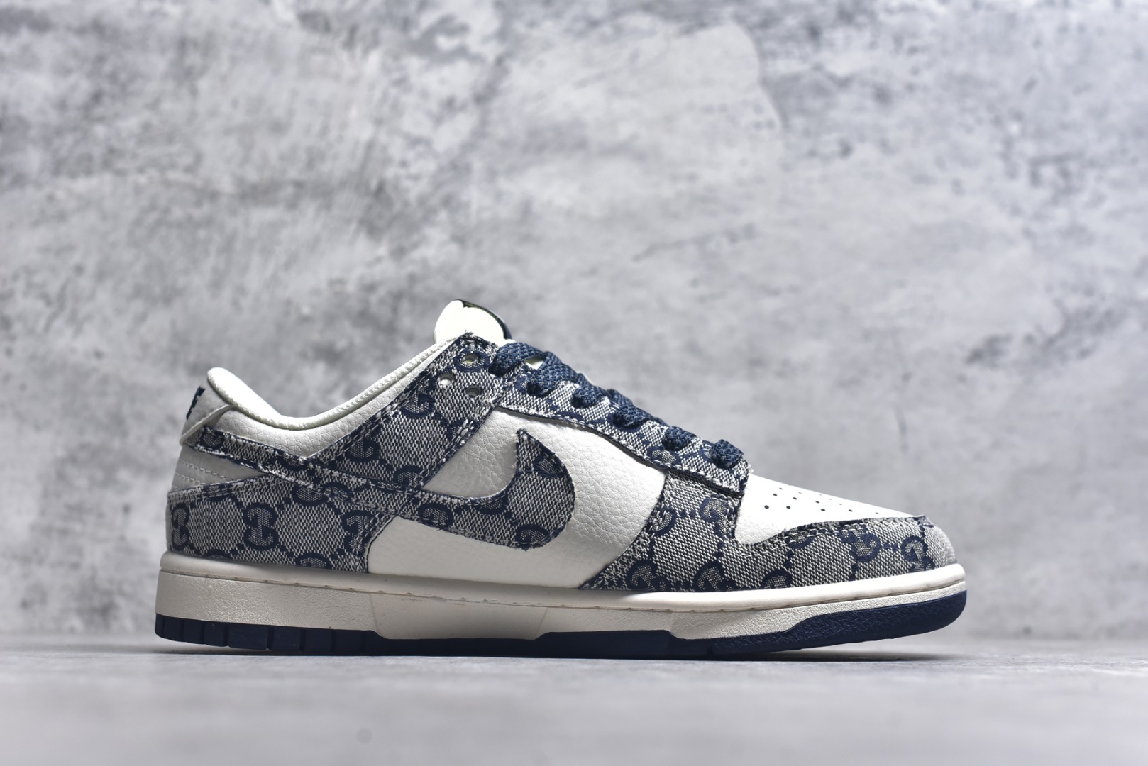 图片[3]-#Nk SB Dunk Low 古驰联名-墨蓝 周年高端定制 低帮休闲板鞋 BB9676-313 #定制鞋盒 大厂纯原品质出货 超高清洁度 皮料切割干净无任何毛边 细节完美 尺码：36 36.5 37.5 38 38.5 39 40 40.5 41 42 42.5 43 44 44.5 45 9.E5-选品中心
