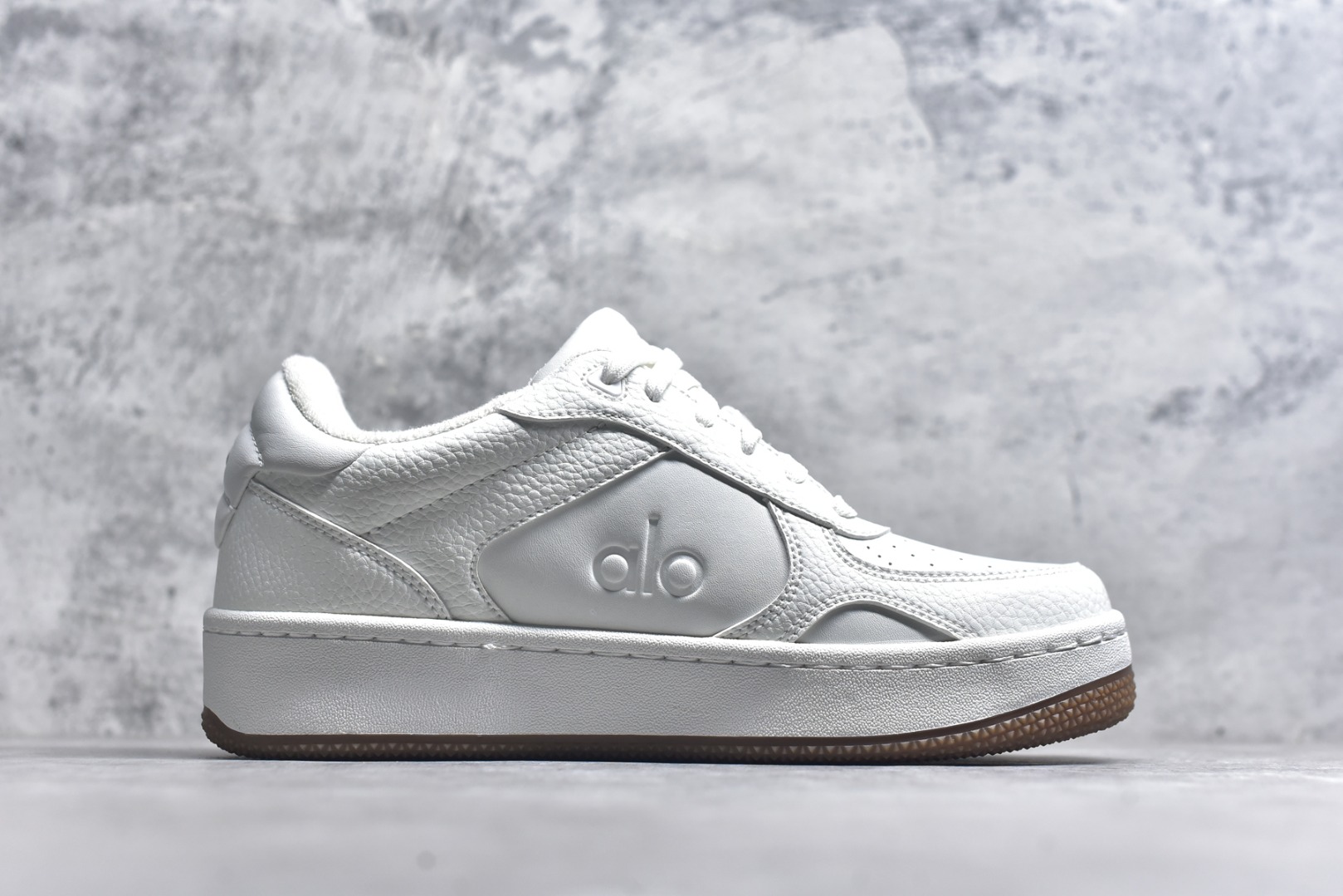 图片[3]-# Alo yoga Recovery Mode 内增高 低帮休闲板鞋 A0685U 海淘代购专供品质 原版开发 市面唯一独家私模打造 正确组合大底➕组合鞋垫 经典百搭鞋型 穿什么都好看 内里隐形增高鞋垫 矮子乐必备神鞋 尺码：35-46-选品中心