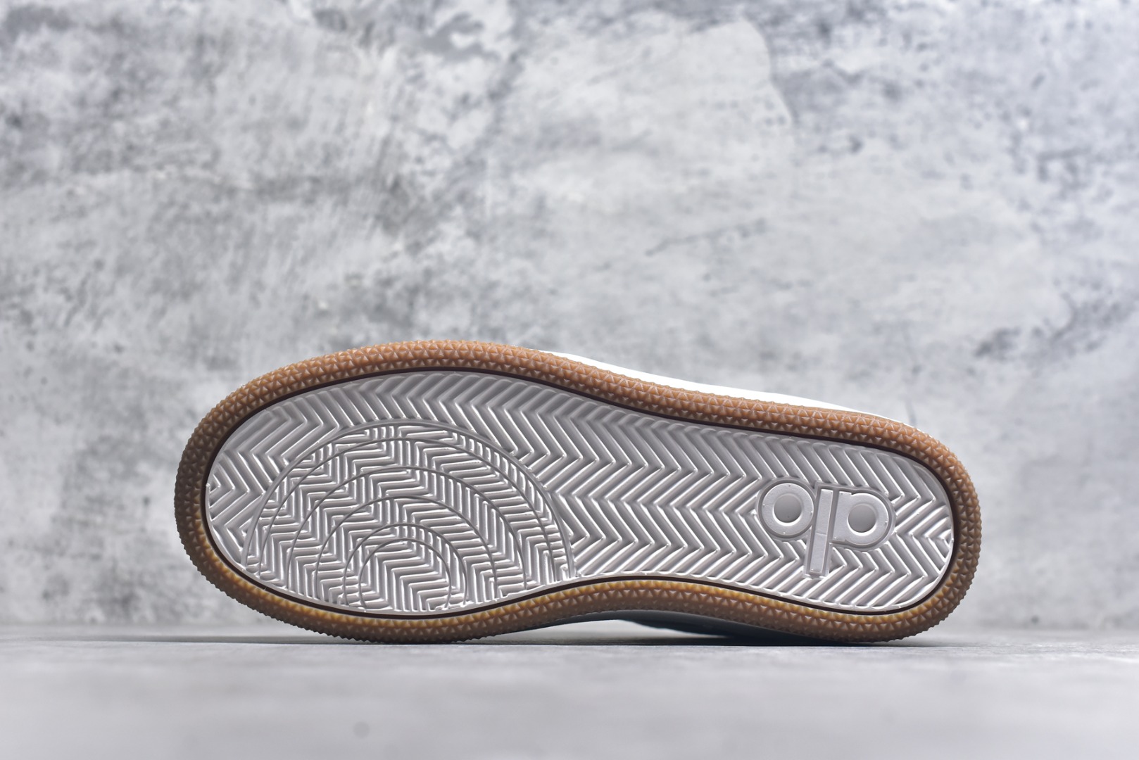 图片[6]-# Alo yoga Recovery Mode 内增高 低帮休闲板鞋 A0685U 海淘代购专供品质 原版开发 市面唯一独家私模打造 正确组合大底➕组合鞋垫 经典百搭鞋型 穿什么都好看 内里隐形增高鞋垫 矮子乐必备神鞋 尺码：35-46-选品中心