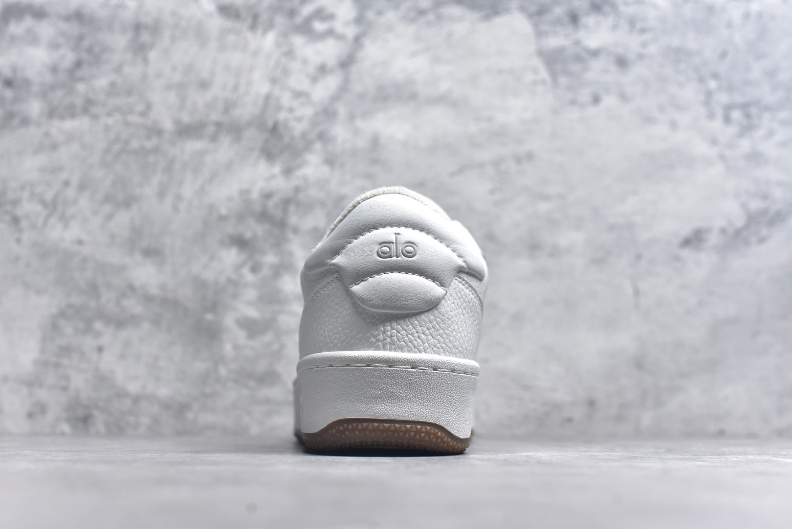 图片[5]-# Alo yoga Recovery Mode 内增高 低帮休闲板鞋 A0685U 海淘代购专供品质 原版开发 市面唯一独家私模打造 正确组合大底➕组合鞋垫 经典百搭鞋型 穿什么都好看 内里隐形增高鞋垫 矮子乐必备神鞋 尺码：35-46-选品中心