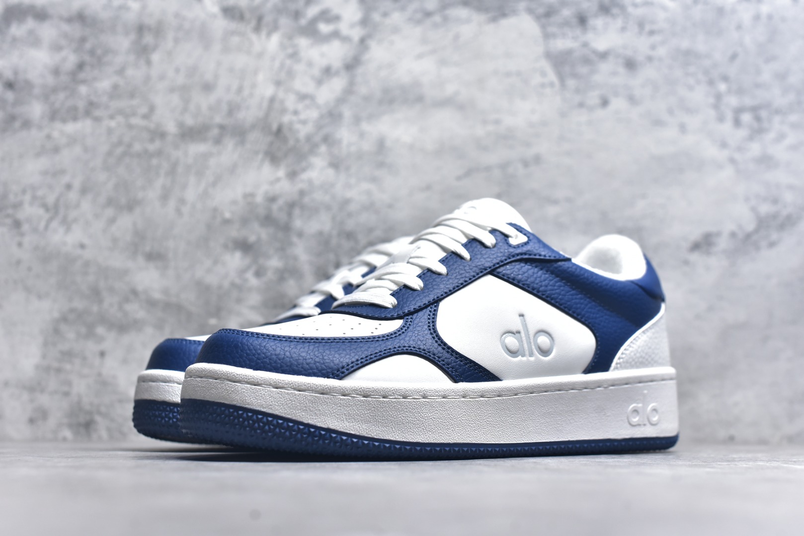 图片[2]-# Alo yoga Recovery Mode 内增高 低帮休闲板鞋 A0685U 海淘代购专供品质 原版开发 市面唯一独家私模打造 正确组合大底➕组合鞋垫 经典百搭鞋型 穿什么都好看 内里隐形增高鞋垫 矮子乐必备神鞋 尺码：39-46-选品中心