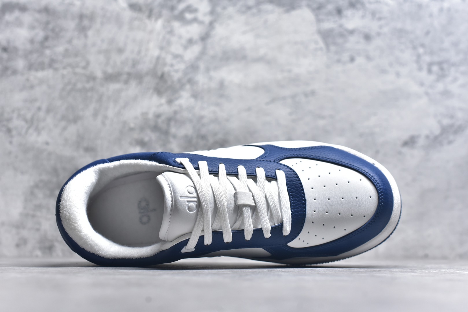 图片[4]-# Alo yoga Recovery Mode 内增高 低帮休闲板鞋 A0685U 海淘代购专供品质 原版开发 市面唯一独家私模打造 正确组合大底➕组合鞋垫 经典百搭鞋型 穿什么都好看 内里隐形增高鞋垫 矮子乐必备神鞋 尺码：39-46-选品中心