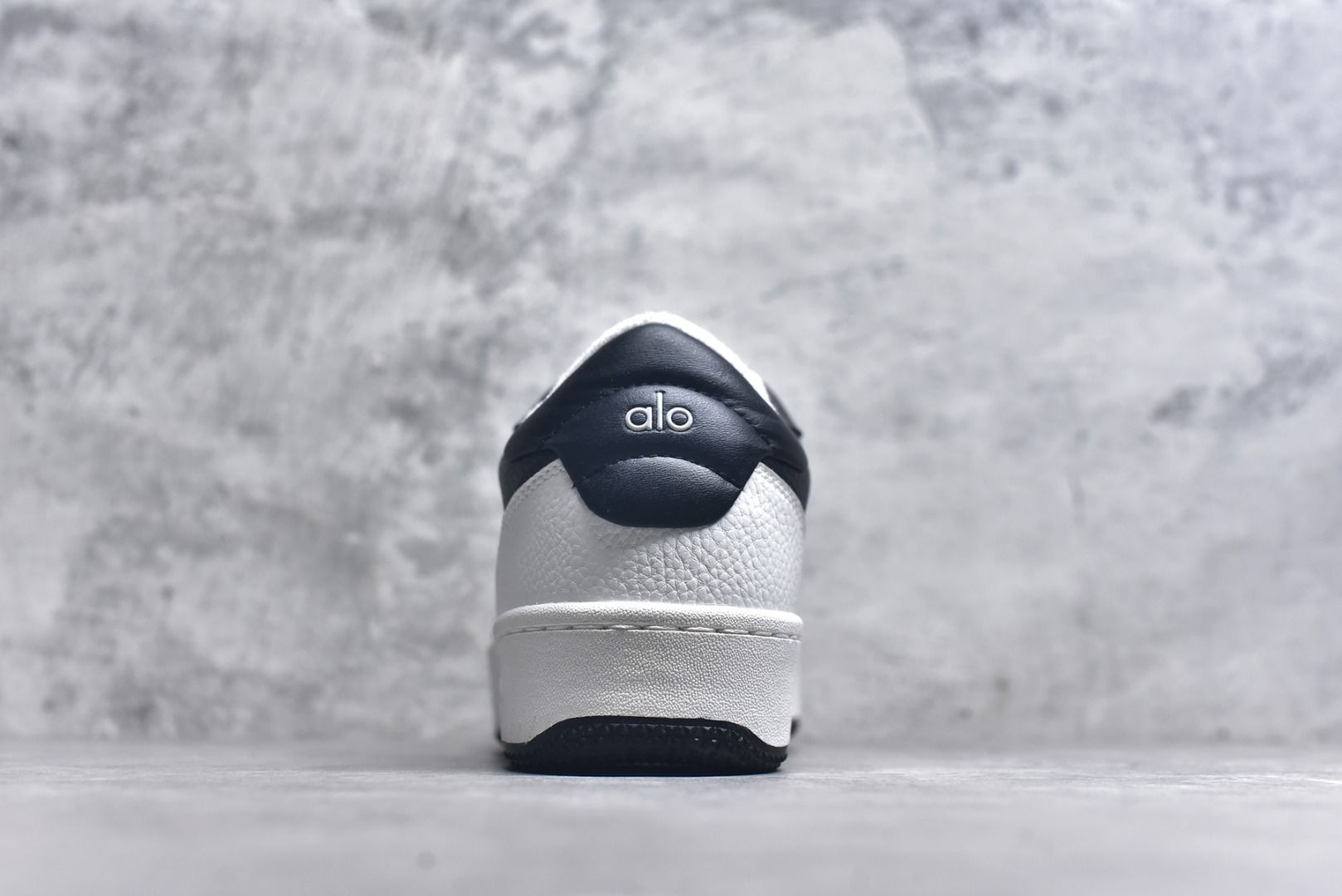 图片[5]-# Alo yoga Recovery Mode 内增高 低帮休闲板鞋 A0685U 海淘代购专供品质 原版开发 市面唯一独家私模打造 正确组合大底➕组合鞋垫 经典百搭鞋型 穿什么都好看 内里隐形增高鞋垫 矮子乐必备神鞋 尺码：35-46-选品中心
