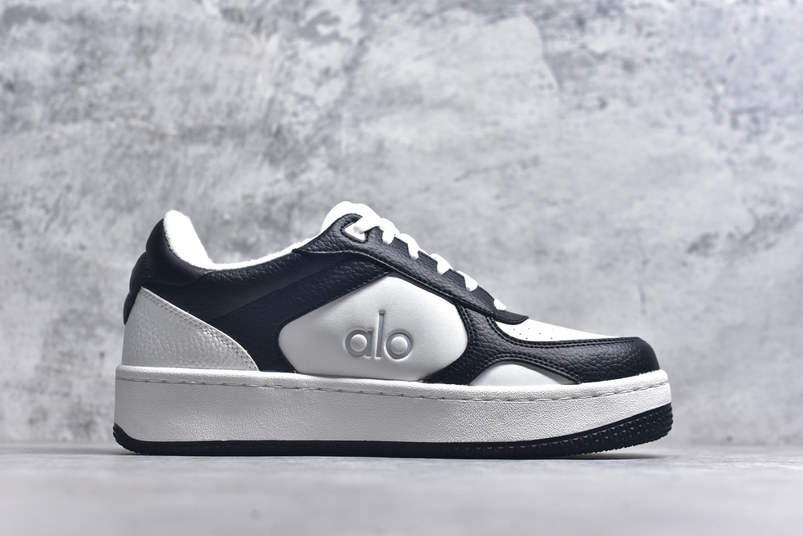 图片[3]-# Alo yoga Recovery Mode 内增高 低帮休闲板鞋 A0685U 海淘代购专供品质 原版开发 市面唯一独家私模打造 正确组合大底➕组合鞋垫 经典百搭鞋型 穿什么都好看 内里隐形增高鞋垫 矮子乐必备神鞋 尺码：35-46-选品中心