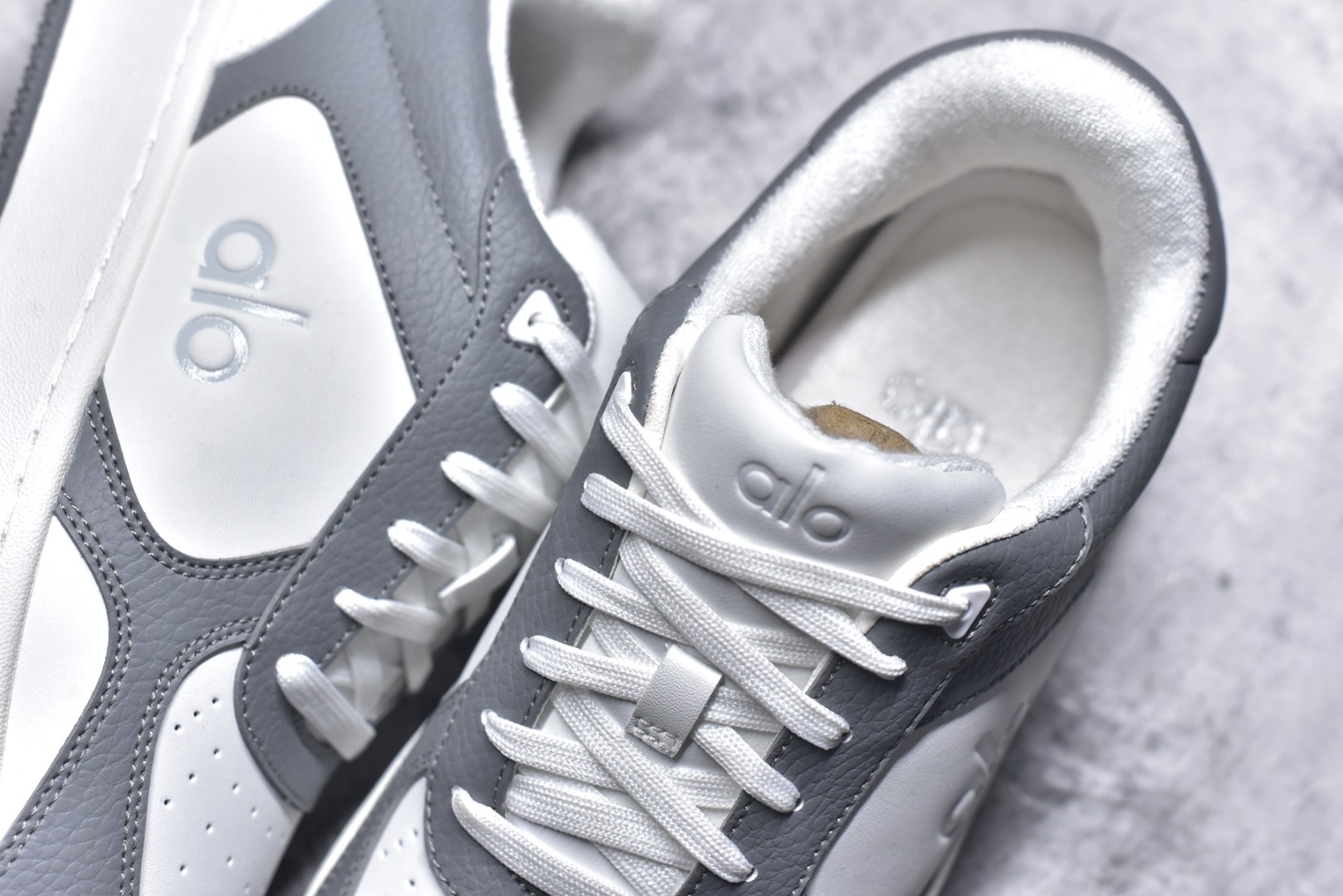 图片[9]-# Alo yoga Recovery Mode 内增高 低帮休闲板鞋 A0685U 海淘代购专供品质 原版开发 市面唯一独家私模打造 正确组合大底➕组合鞋垫 经典百搭鞋型 穿什么都好看 内里隐形增高鞋垫 矮子乐必备神鞋 尺码：35-46-选品中心