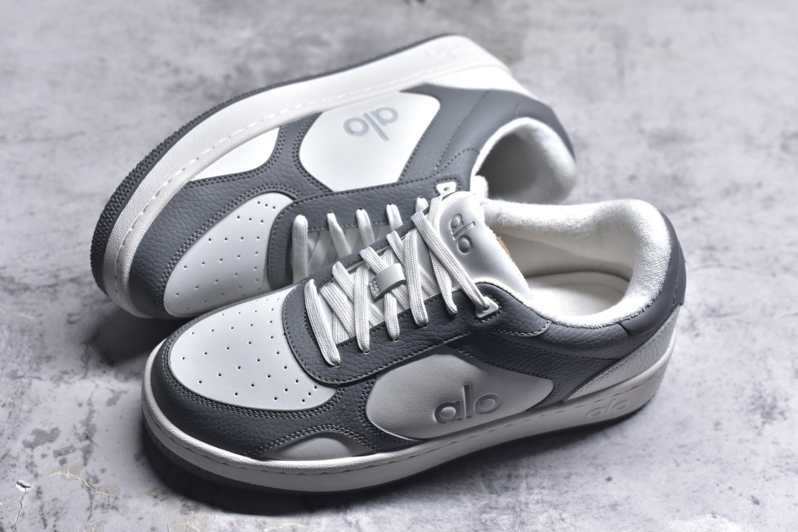 图片[7]-# Alo yoga Recovery Mode 内增高 低帮休闲板鞋 A0685U 海淘代购专供品质 原版开发 市面唯一独家私模打造 正确组合大底➕组合鞋垫 经典百搭鞋型 穿什么都好看 内里隐形增高鞋垫 矮子乐必备神鞋 尺码：35-46-选品中心