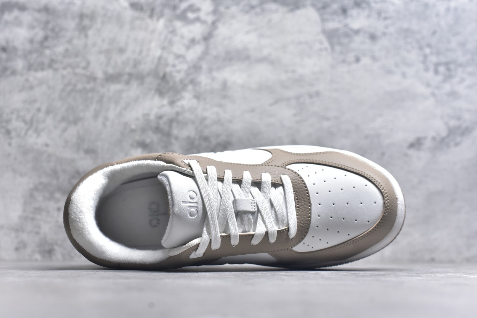 图片[4]-# Alo yoga Recovery Mode 内增高 低帮休闲板鞋 A0685U 海淘代购专供品质 原版开发 市面唯一独家私模打造 正确组合大底➕组合鞋垫 经典百搭鞋型 穿什么都好看 内里隐形增高鞋垫 矮子乐必备神鞋 尺码：35-46-选品中心