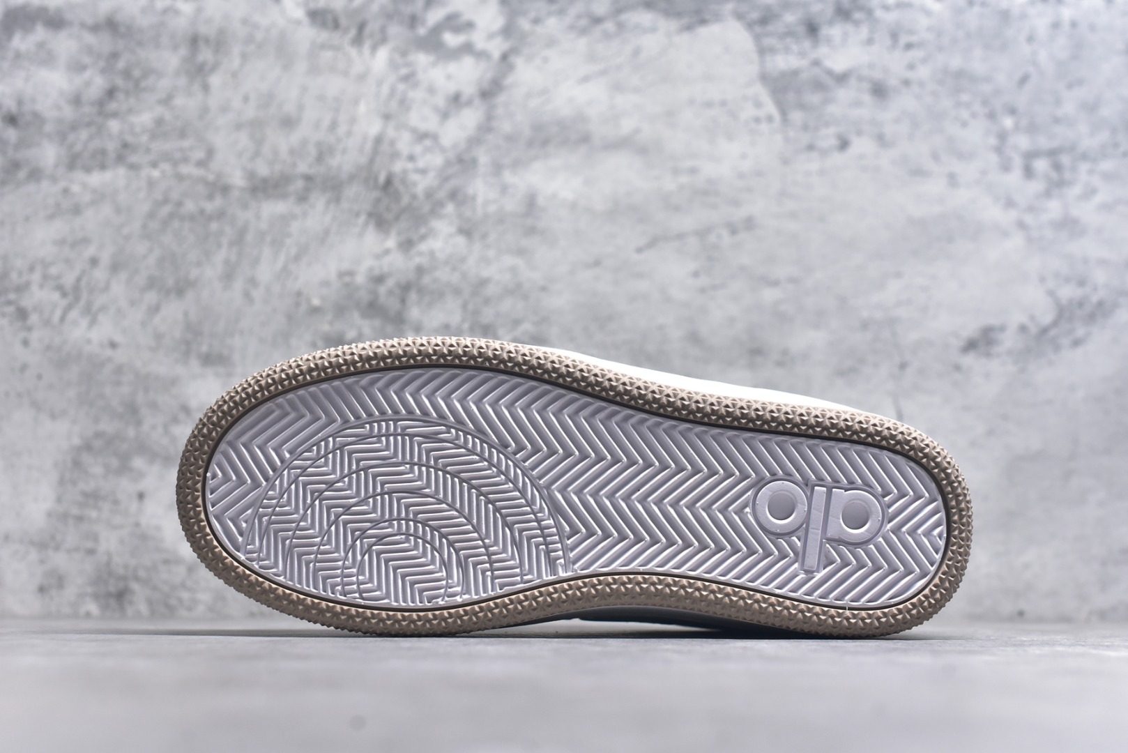 图片[6]-# Alo yoga Recovery Mode 内增高 低帮休闲板鞋 A0685U 海淘代购专供品质 原版开发 市面唯一独家私模打造 正确组合大底➕组合鞋垫 经典百搭鞋型 穿什么都好看 内里隐形增高鞋垫 矮子乐必备神鞋 尺码：35-46-选品中心