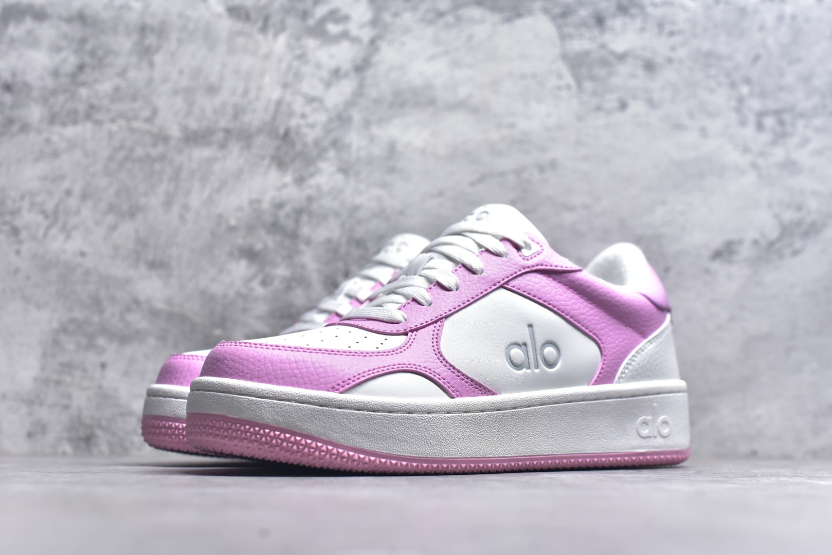 图片[2]-# Alo yoga Recovery Mode 内增高 低帮休闲板鞋 A0685U 海淘代购专供品质 原版开发 市面唯一独家私模打造 正确组合大底➕组合鞋垫 经典百搭鞋型 穿什么都好看 内里隐形增高鞋垫 矮子乐必备神鞋 尺码：35 36 36.5 37 37.5 38 38.5 39 40-选品中心