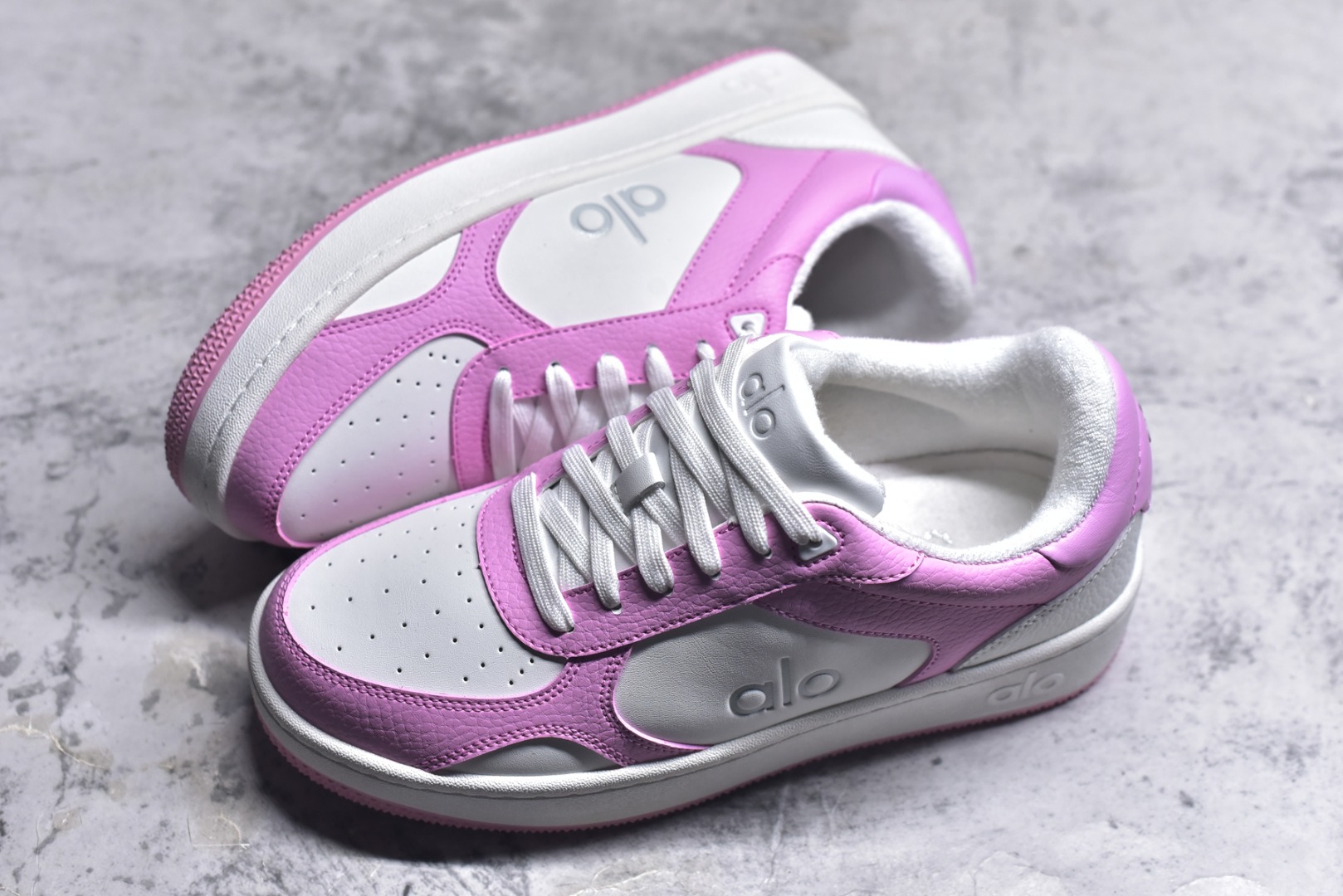 图片[7]-# Alo yoga Recovery Mode 内增高 低帮休闲板鞋 A0685U 海淘代购专供品质 原版开发 市面唯一独家私模打造 正确组合大底➕组合鞋垫 经典百搭鞋型 穿什么都好看 内里隐形增高鞋垫 矮子乐必备神鞋 尺码：35 36 36.5 37 37.5 38 38.5 39 40-选品中心