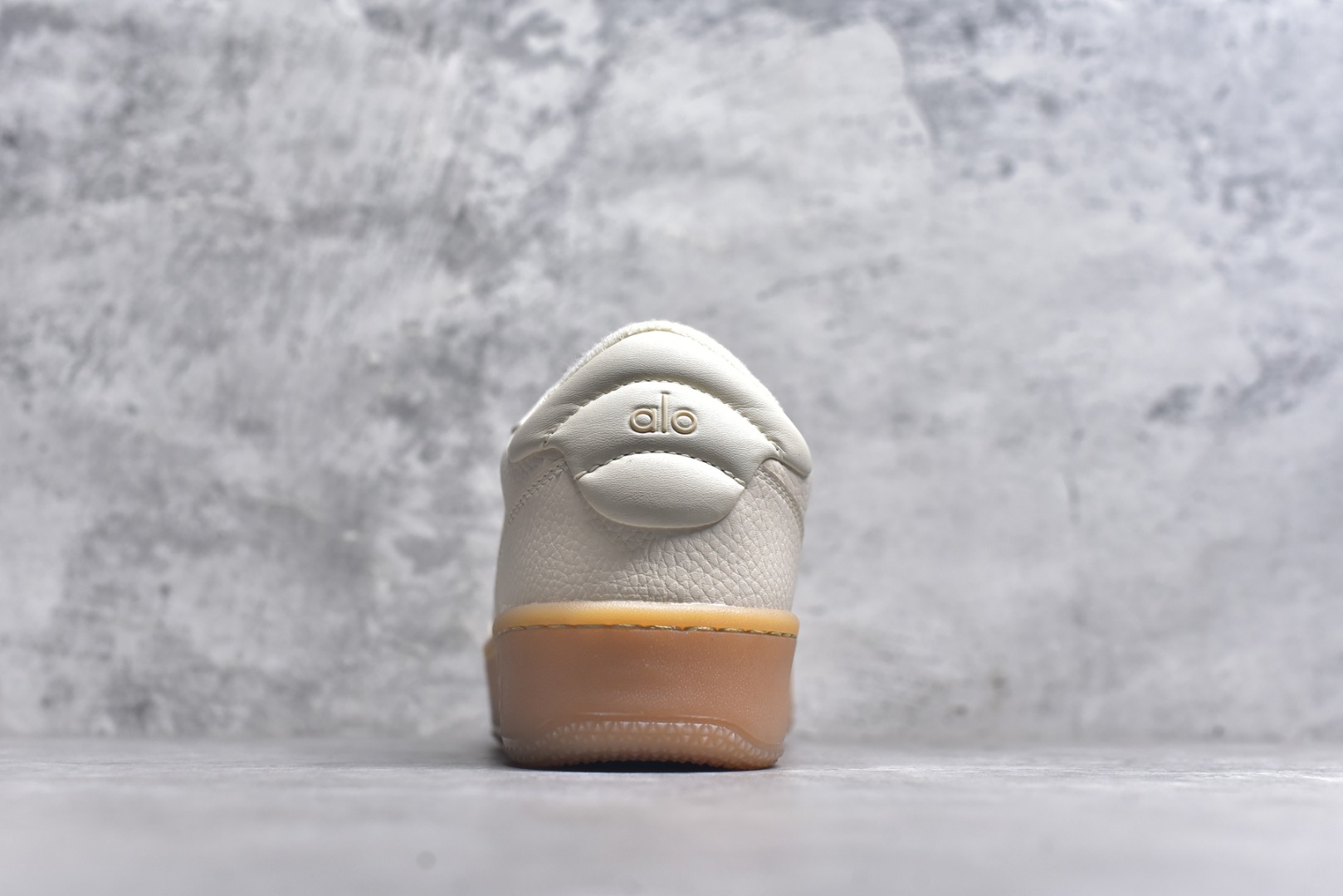 图片[5]-# Alo yoga Recovery Mode 内增高 低帮休闲板鞋 A0685U 海淘代购专供品质 原版开发 市面唯一独家私模打造 正确组合大底➕组合鞋垫 经典百搭鞋型 穿什么都好看 内里隐形增高鞋垫 矮子乐必备神鞋 尺码：35-46-选品中心