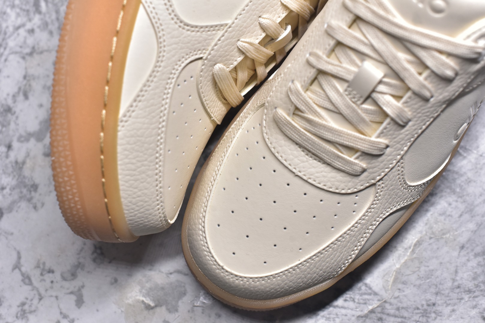 图片[8]-# Alo yoga Recovery Mode 内增高 低帮休闲板鞋 A0685U 海淘代购专供品质 原版开发 市面唯一独家私模打造 正确组合大底➕组合鞋垫 经典百搭鞋型 穿什么都好看 内里隐形增高鞋垫 矮子乐必备神鞋 尺码：35-46-选品中心