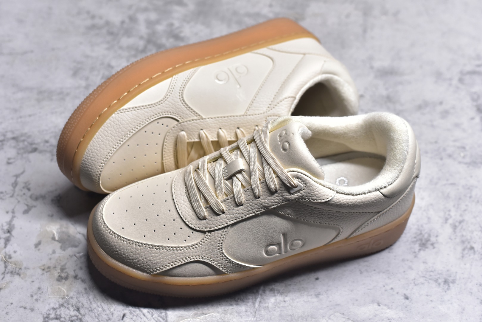 图片[7]-# Alo yoga Recovery Mode 内增高 低帮休闲板鞋 A0685U 海淘代购专供品质 原版开发 市面唯一独家私模打造 正确组合大底➕组合鞋垫 经典百搭鞋型 穿什么都好看 内里隐形增高鞋垫 矮子乐必备神鞋 尺码：35-46-选品中心