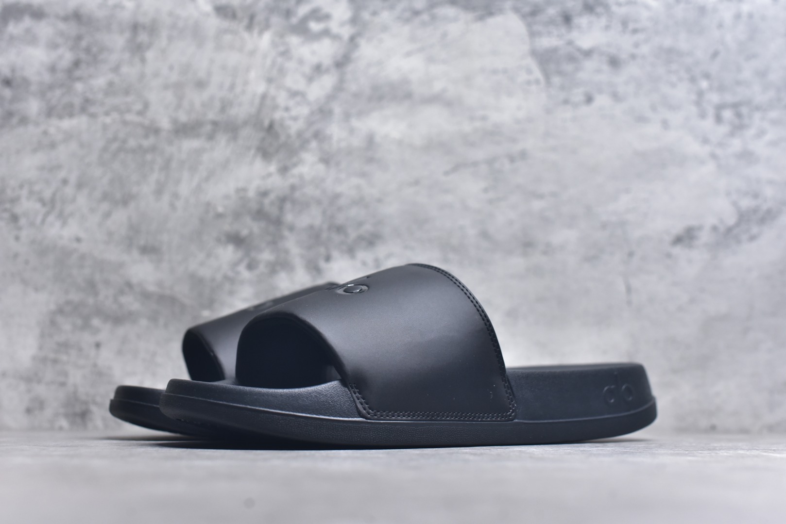 图片[2]-#ALO yoga 舒适百搭 防滑防磨一字拖鞋 男女同款 黑色 尺码：36 37 38 39 40 41 42 43 44 45-选品中心