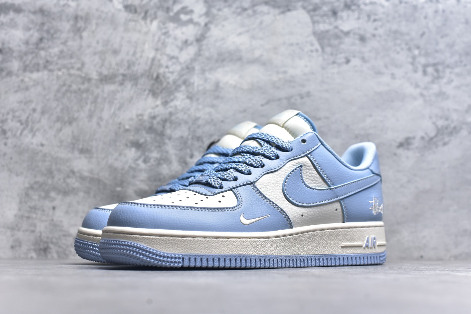 图片[2]-#Nk Air Force 1\’07 Low 斯图西联名-晴天蓝 空军一号低帮休闲板鞋 BB9599-201 #原楦头原纸板 原装鞋盒 定制五金配件 内置全掌气垫 原厂鞋底 尺码：36 36.5 37.5 38 38.5 39 40 40.5 41 42 42.5 43 44 44.5 45 9.D4-选品中心