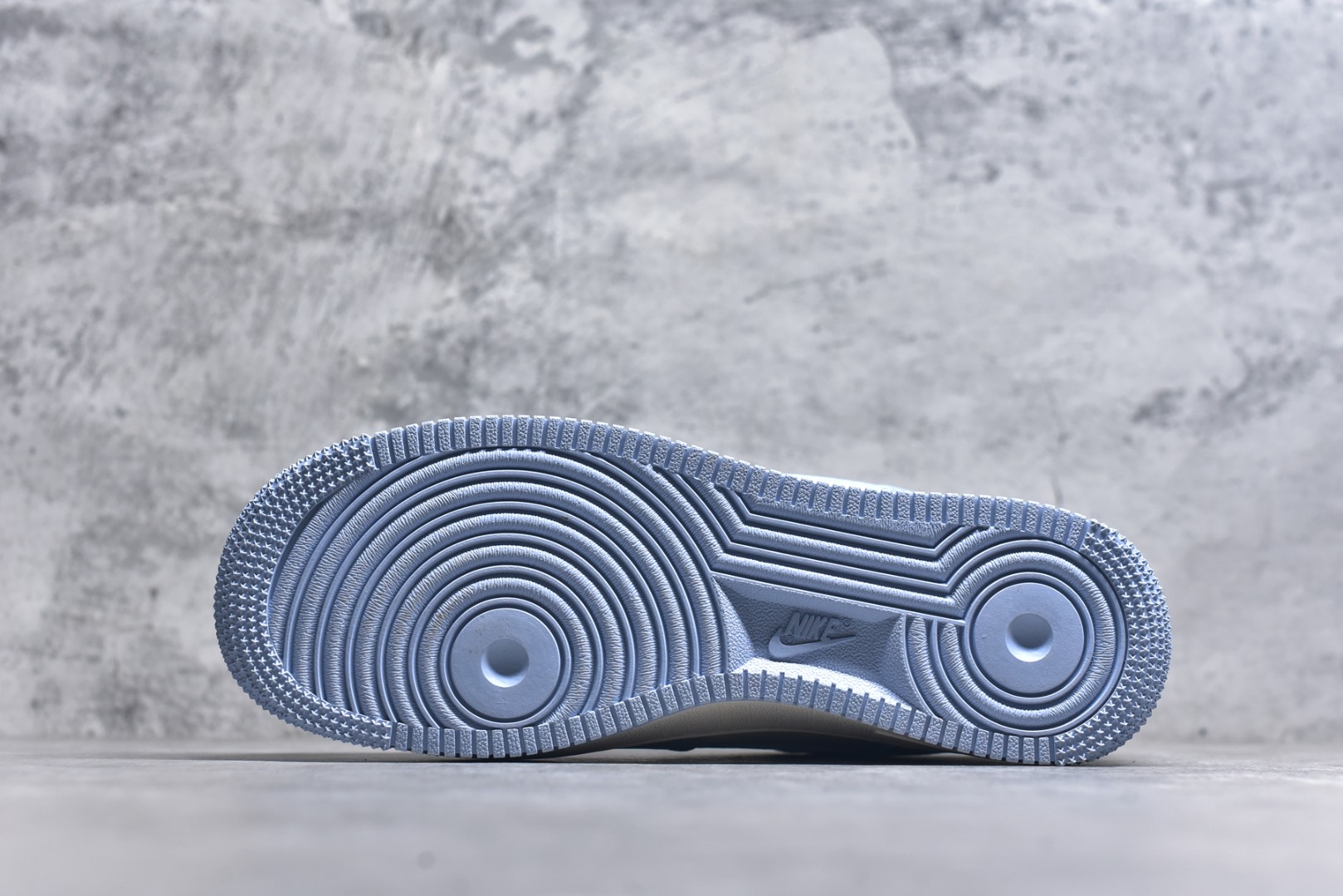 图片[6]-#Nk Air Force 1\’07 Low 斯图西联名-晴天蓝 空军一号低帮休闲板鞋 BB9599-201 #原楦头原纸板 原装鞋盒 定制五金配件 内置全掌气垫 原厂鞋底 尺码：36 36.5 37.5 38 38.5 39 40 40.5 41 42 42.5 43 44 44.5 45 9.D4-选品中心