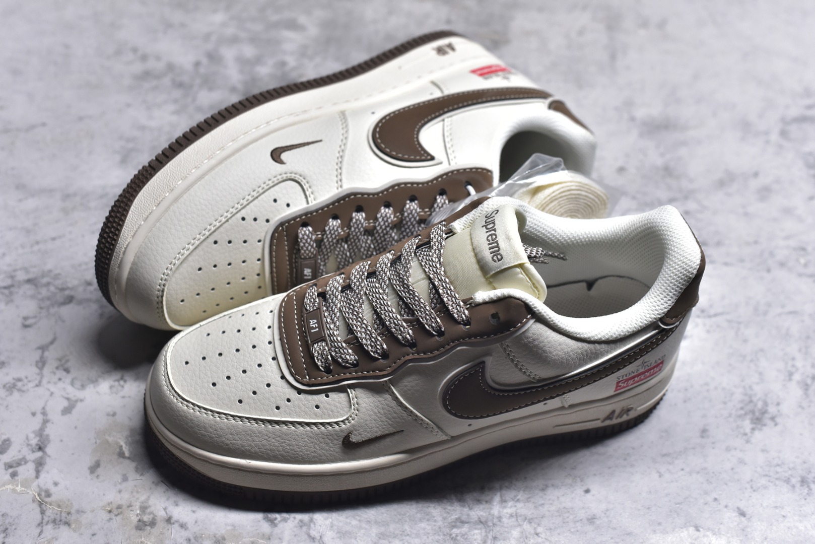 图片[7]-#Nk Air Force 1\’07 Low 石头岛Supreme联名-米棕勾 空军一号低帮休闲板鞋 BB1616-306 #原楦头原纸板 原装鞋盒 定制五金配件 内置全掌气垫 原厂鞋底 尺码：36 36.5 37.5 38 38.5 39 40 40.5 41 42 42.5 43 44 44.5 45 9.D4-选品中心