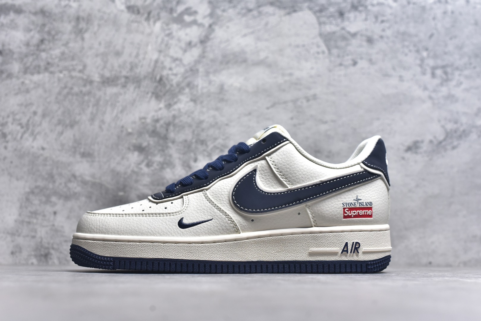 #Nk Air Force 1\'07 Low 石头岛Supreme联名-藏蓝米白 空军一号低帮休闲板鞋 BB1616-302 #原楦头原纸板 原装鞋盒 定制五金配件 内置全掌气垫 原厂鞋底 尺码：36 36.5 37.5 38 38.5 39 40 40.5 41 42 42.5 43 44 44.5 45 9.D4-选品中心