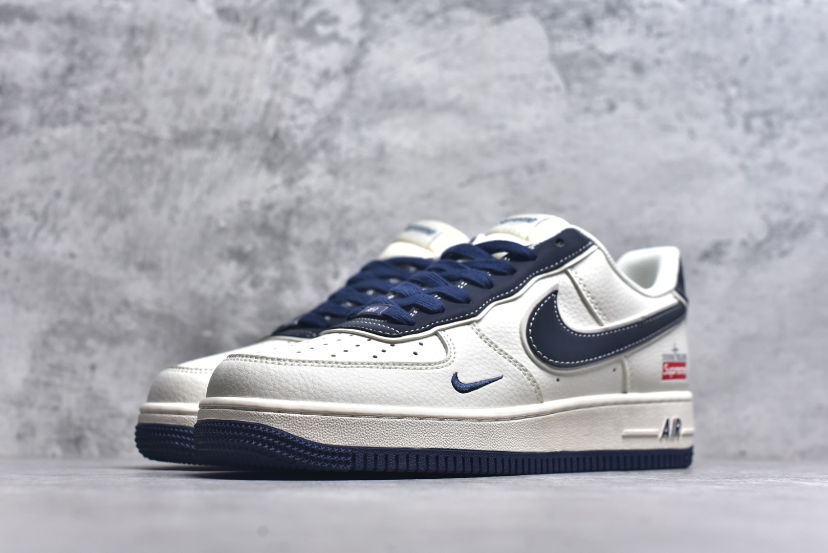 图片[2]-#Nk Air Force 1\’07 Low 石头岛Supreme联名-藏蓝米白 空军一号低帮休闲板鞋 BB1616-302 #原楦头原纸板 原装鞋盒 定制五金配件 内置全掌气垫 原厂鞋底 尺码：36 36.5 37.5 38 38.5 39 40 40.5 41 42 42.5 43 44 44.5 45 9.D4-选品中心