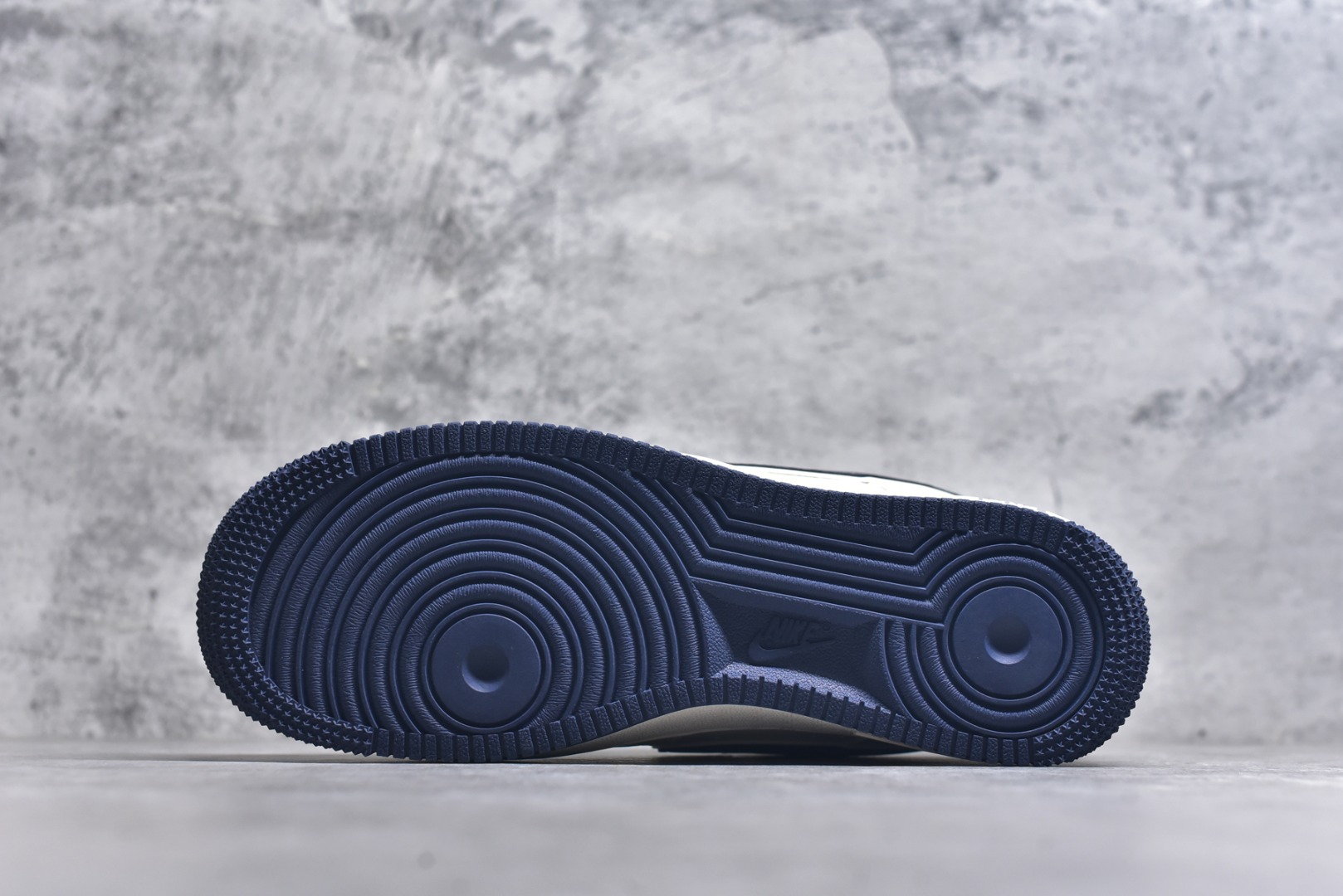 图片[6]-#Nk Air Force 1\’07 Low 石头岛Supreme联名-藏蓝米白 空军一号低帮休闲板鞋 BB1616-302 #原楦头原纸板 原装鞋盒 定制五金配件 内置全掌气垫 原厂鞋底 尺码：36 36.5 37.5 38 38.5 39 40 40.5 41 42 42.5 43 44 44.5 45 9.D4-选品中心