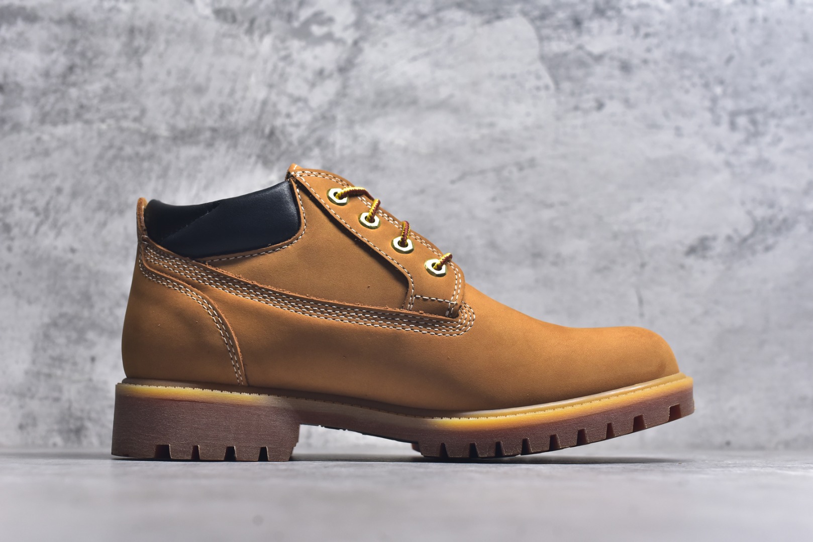 图片[3]-#添柏岚 Timberland 踢不烂/黄色低帮 73538 中山宝元原渠道生产 顶级工艺全新升级 堪称正品复印机 原单进口防水皮料 原厂防伪标紫光灯可扫 电脑车线 四线并齐 横折动态防泼水 顶级正品一致注塑工艺 橡胶防滑大底抗寒御裂 正品一致全真皮领口/内里/鞋垫 配备抗疲劳减震蜂窝鞋垫 舒适性极高 全套原版包装配件 （附送鞋带 橡皮擦 专柜手提袋） 尺码： 39.5 40 41 42 43 44 45 偏大一码。-选品中心