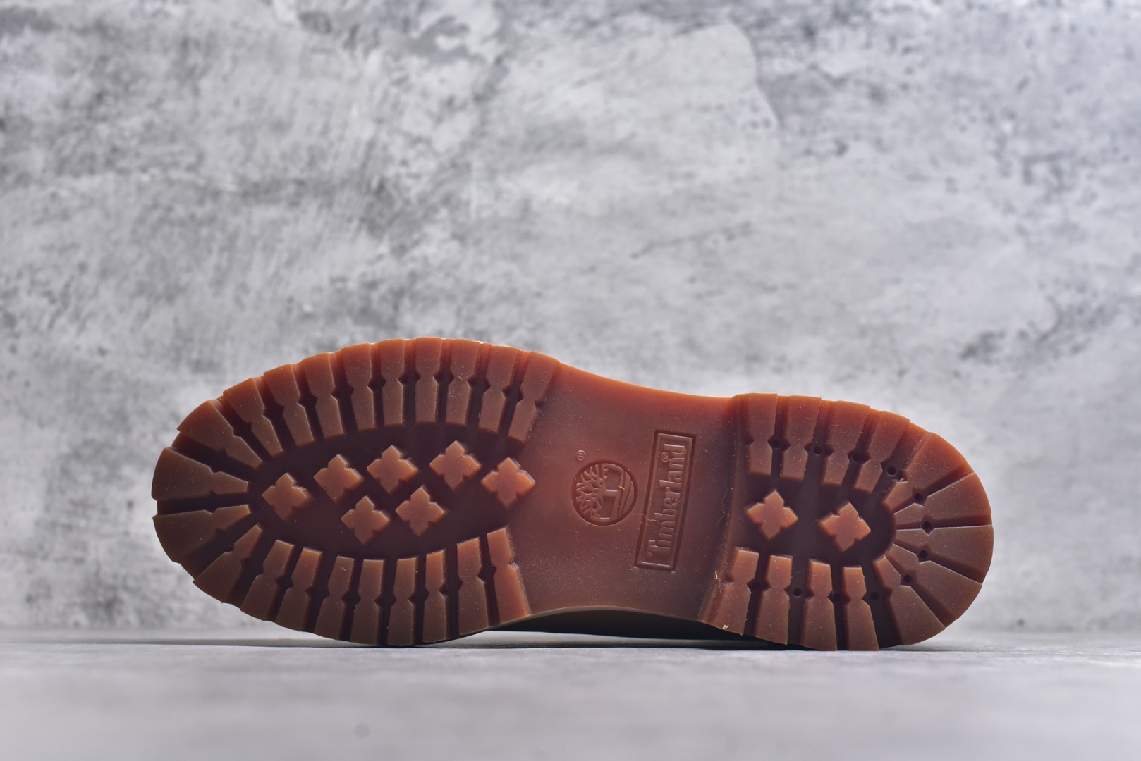 图片[6]-#添柏岚 Timberland 踢不烂/黄色低帮 73538 中山宝元原渠道生产 顶级工艺全新升级 堪称正品复印机 原单进口防水皮料 原厂防伪标紫光灯可扫 电脑车线 四线并齐 横折动态防泼水 顶级正品一致注塑工艺 橡胶防滑大底抗寒御裂 正品一致全真皮领口/内里/鞋垫 配备抗疲劳减震蜂窝鞋垫 舒适性极高 全套原版包装配件 （附送鞋带 橡皮擦 专柜手提袋） 尺码： 39.5 40 41 42 43 44 45 偏大一码。-选品中心