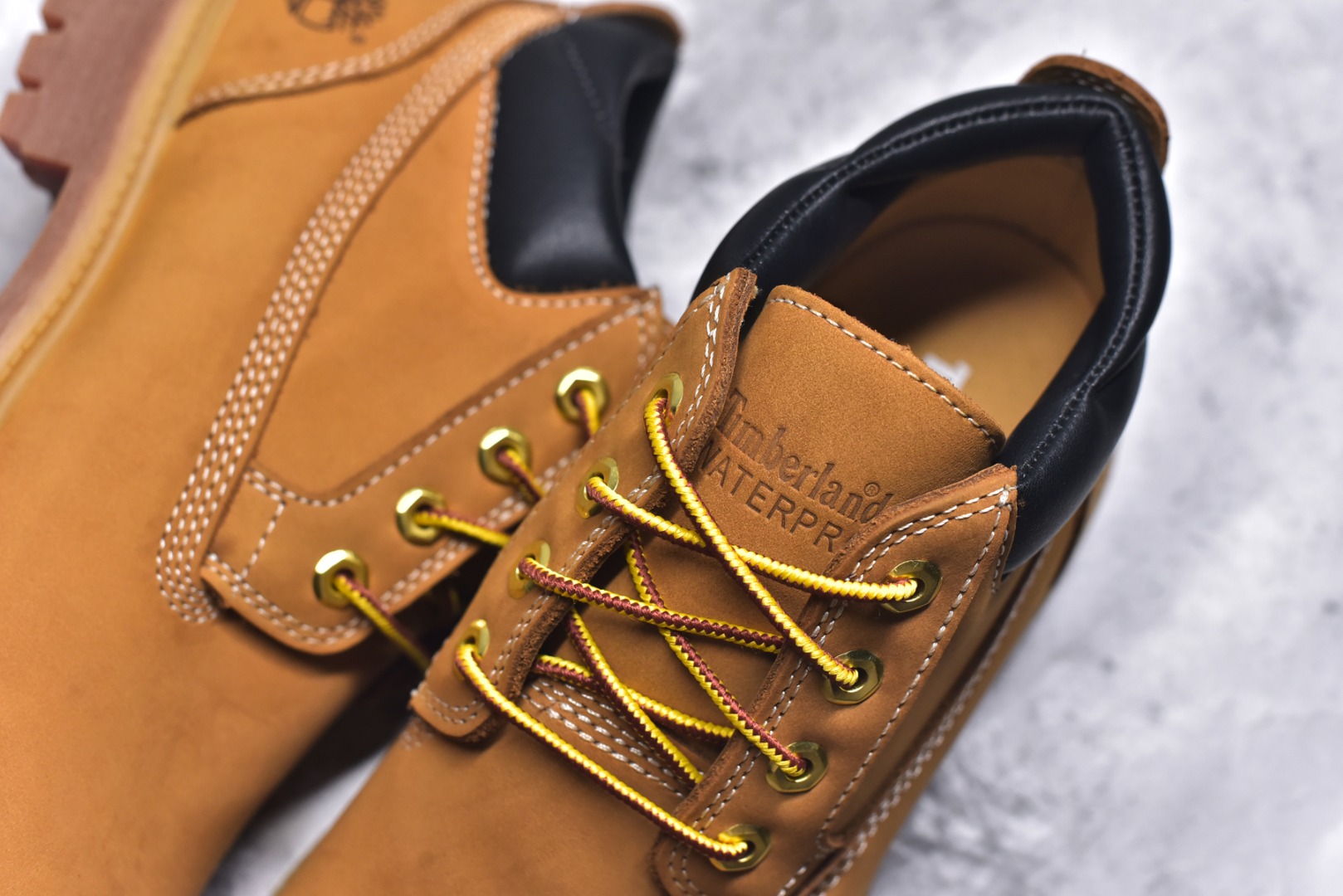 图片[9]-#添柏岚 Timberland 踢不烂/黄色低帮 73538 中山宝元原渠道生产 顶级工艺全新升级 堪称正品复印机 原单进口防水皮料 原厂防伪标紫光灯可扫 电脑车线 四线并齐 横折动态防泼水 顶级正品一致注塑工艺 橡胶防滑大底抗寒御裂 正品一致全真皮领口/内里/鞋垫 配备抗疲劳减震蜂窝鞋垫 舒适性极高 全套原版包装配件 （附送鞋带 橡皮擦 专柜手提袋） 尺码： 39.5 40 41 42 43 44 45 偏大一码。-选品中心