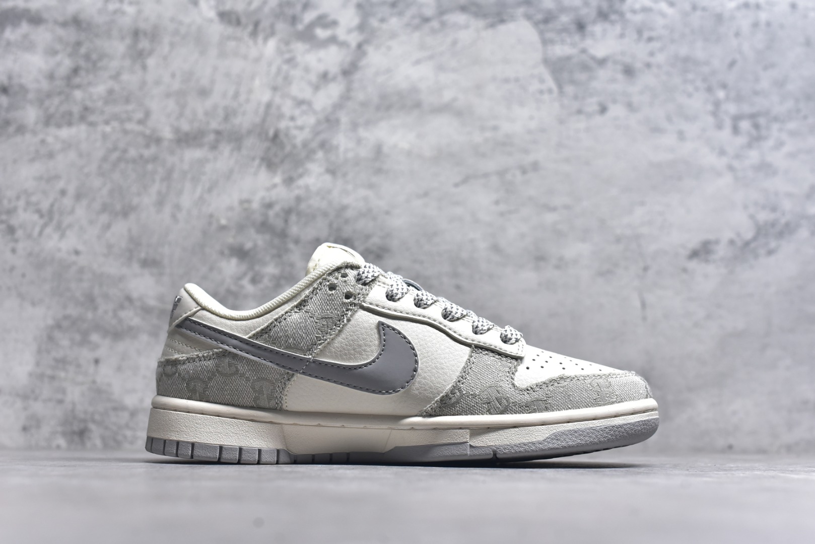 图片[3]-#Nk SB Dunk Low 古驰联名-烟灰灰底 周年高端定制 低帮休闲板鞋 XX2025-802 #定制鞋盒 大厂纯原品质出货 超高清洁度 皮料切割干净无任何毛边 细节完美 尺码：36 36.5 37.5 38 38.5 39 40 40.5 41 42 42.5 43 44 44.5 45 9.E5-选品中心