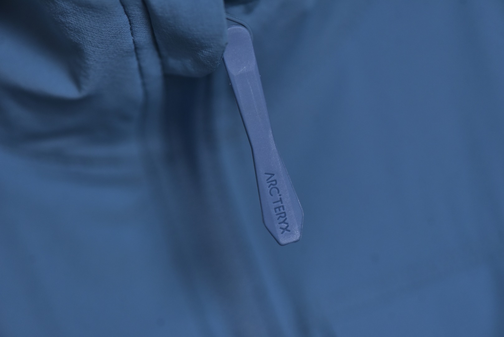 图片[5]-#ARC TERYX始祖鸟Gamma Lightweight轻薄软壳夹克系列❗ 现货供应 全年售后 原厂材料. 面料同步原厂 温馨提示❗（只做高端产品） DF巅峰 踏上巅峰❗ 颜色.黑色.绿色.兰色 尺码：S.M.L.XL.XXL.-选品中心