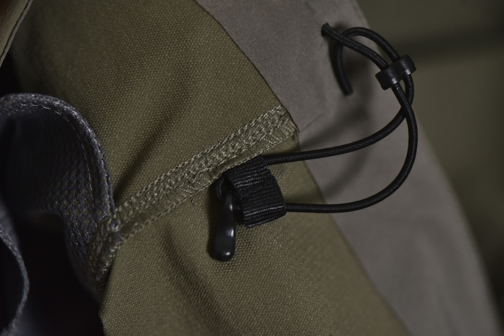 图片[6]-#ARC TERYX始祖鸟Gamma Lightweight轻薄软壳夹克系列❗ 现货供应 全年售后 原厂材料. 面料同步原厂 温馨提示❗（只做高端产品） DF巅峰 踏上巅峰❗ 颜色.黑色.绿色.兰色 尺码：S.M.L.XL.XXL.-选品中心