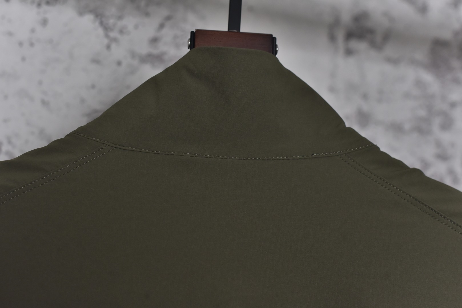 图片[8]-#ARC TERYX始祖鸟Gamma Lightweight轻薄软壳夹克系列❗ 现货供应 全年售后 原厂材料. 面料同步原厂 温馨提示❗（只做高端产品） DF巅峰 踏上巅峰❗ 颜色.黑色.绿色.兰色 尺码：S.M.L.XL.XXL.-选品中心