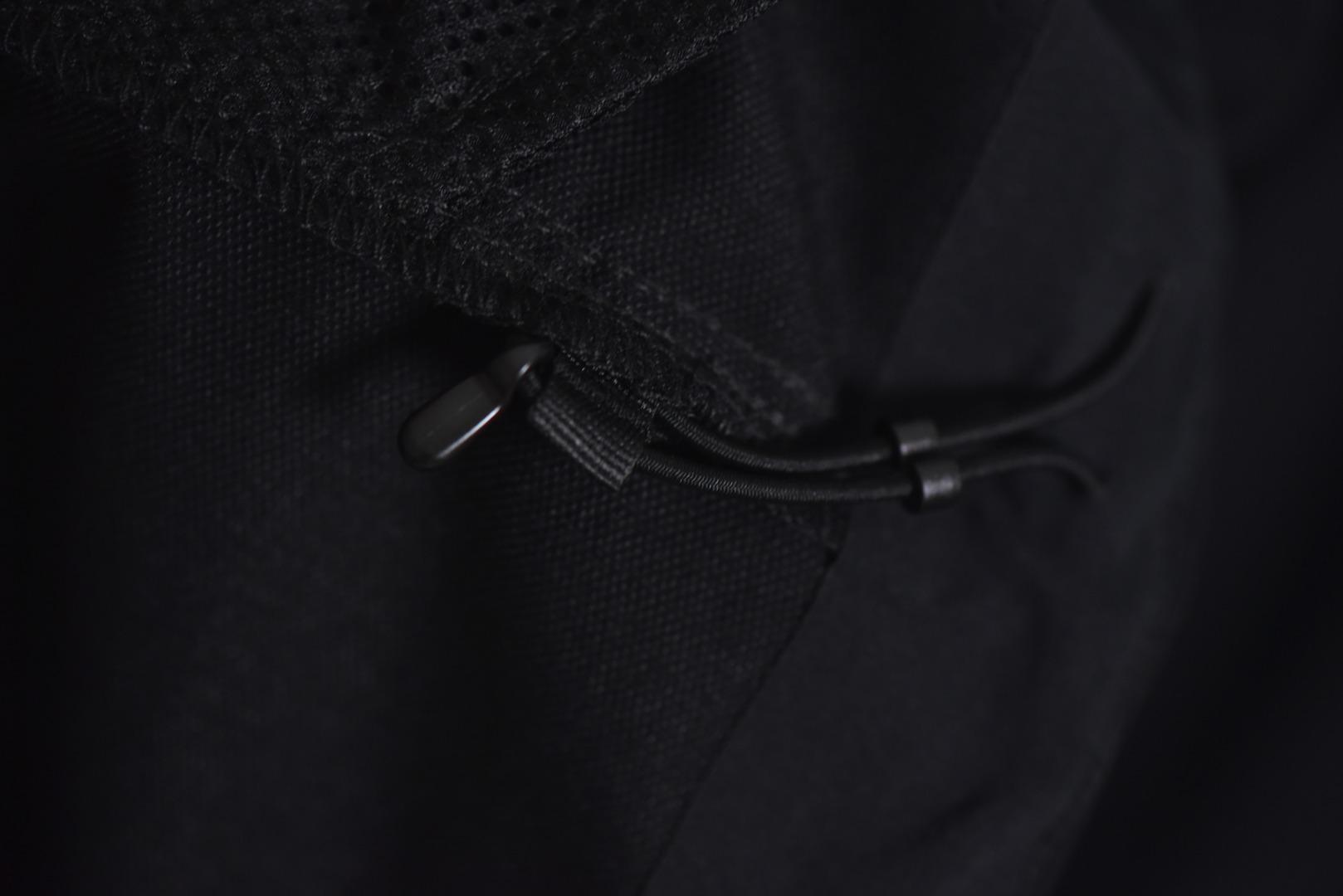 图片[6]-#ARC TERYX始祖鸟Gamma Lightweight轻薄软壳夹克系列❗ 现货供应 全年售后 原厂材料. 面料同步原厂 温馨提示❗（只做高端产品） DF巅峰 踏上巅峰❗ 颜色.黑色.绿色.兰色 尺码：S.M.L.XL.XXL.-选品中心