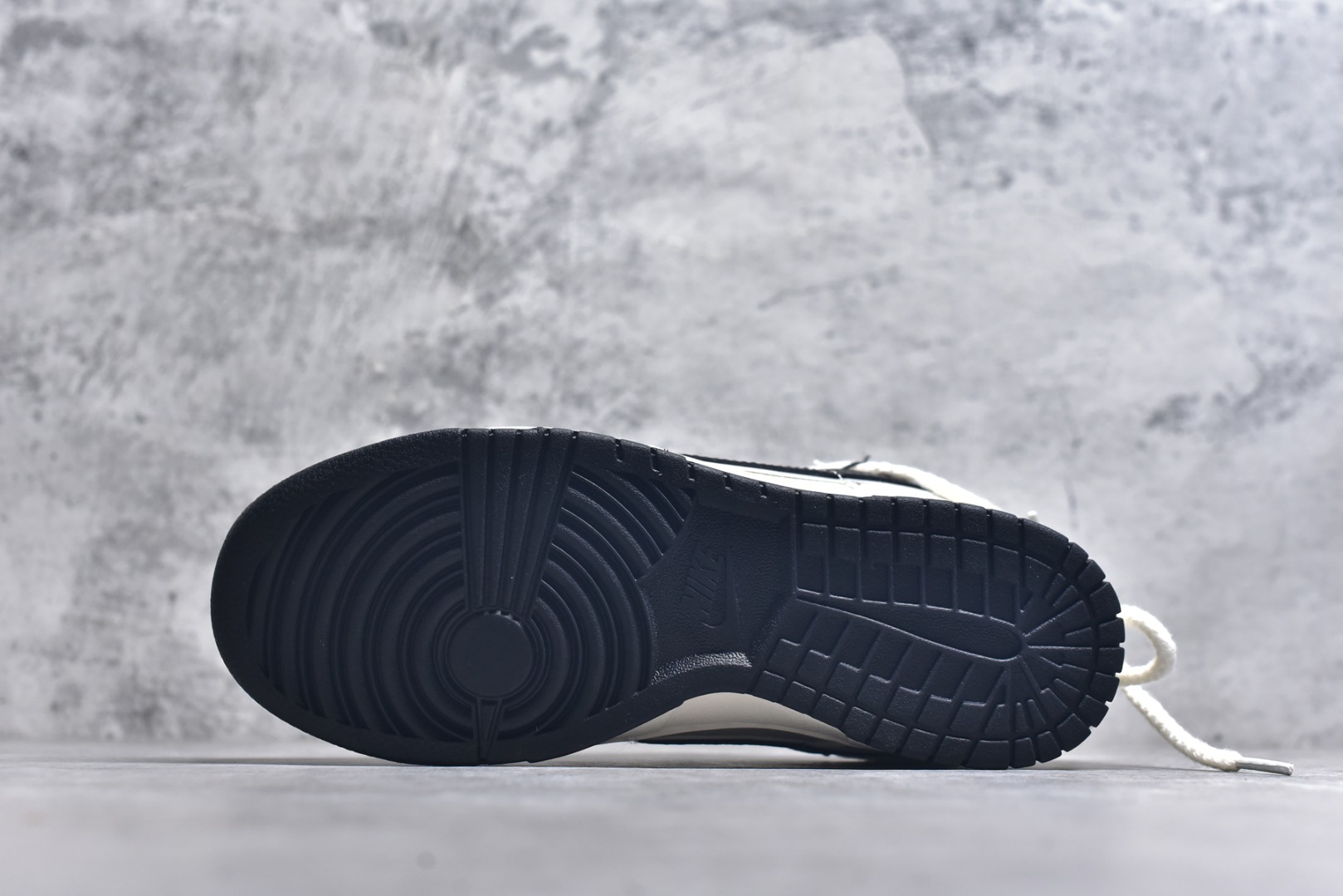 图片[6]-#Nk SB Dunk Low Supreme联名-米黑小标抽绳 周年高端定制 低帮休闲板鞋 XX2025-566 #定制鞋盒 大厂纯原品质出货 超高清洁度 皮料切割干净无任何毛边 细节完美 尺码：36 36.5 37.5 38 38.5 39 40 40.5 41 42 42.5 43 44 44.5 45 9.E5-选品中心