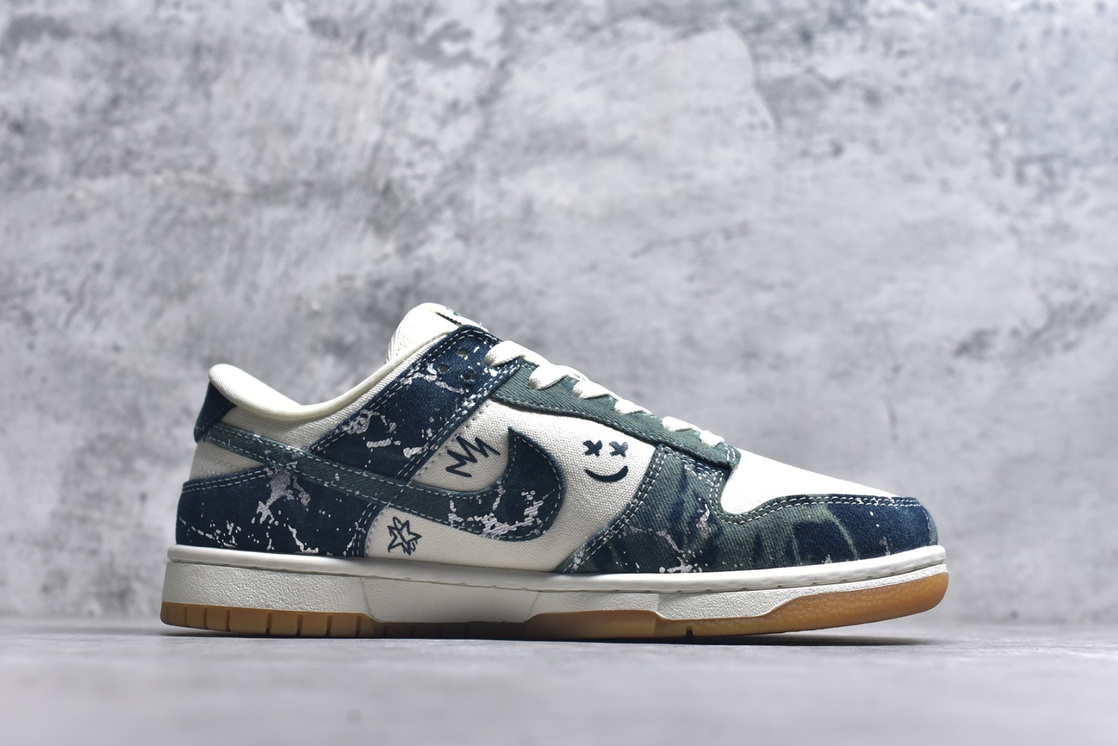 图片[3]-#Nike SB Dunk Low 军绿织布 高端定制 低帮休闲板鞋 SC0601-464 #定制鞋盒 大厂纯原品质出货 超高清洁度 皮料切割干净无任何毛边 细节完美 尺码：36 36.5 37.5 38 38.5 39 40 40.5 41 42 42.5 43 44 44.5 45 9.E5-选品中心