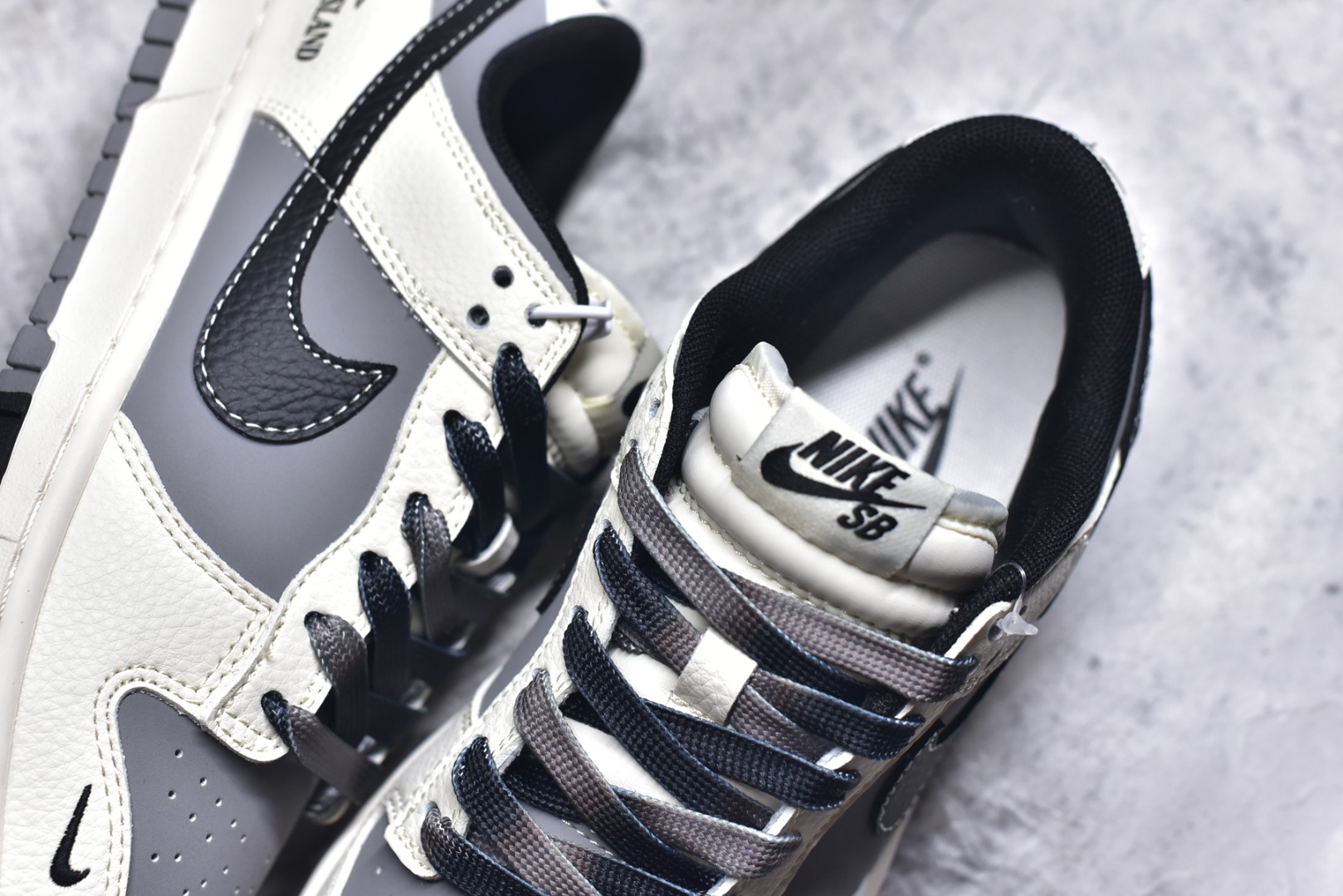 图片[9]-#Nike SB Dunk Low 石头岛联名 米灰黑拼接 周年高端定制 低帮休闲板鞋 JP1628-041 #定制鞋盒 大厂纯原品质出货 超高清洁度 皮料切割干净无任何毛边 细节完美 尺码：36 36.5 37.5 38 38.5 39 40 40.5 41 42 42.5 43 44 44.5 45 9.E5-选品中心