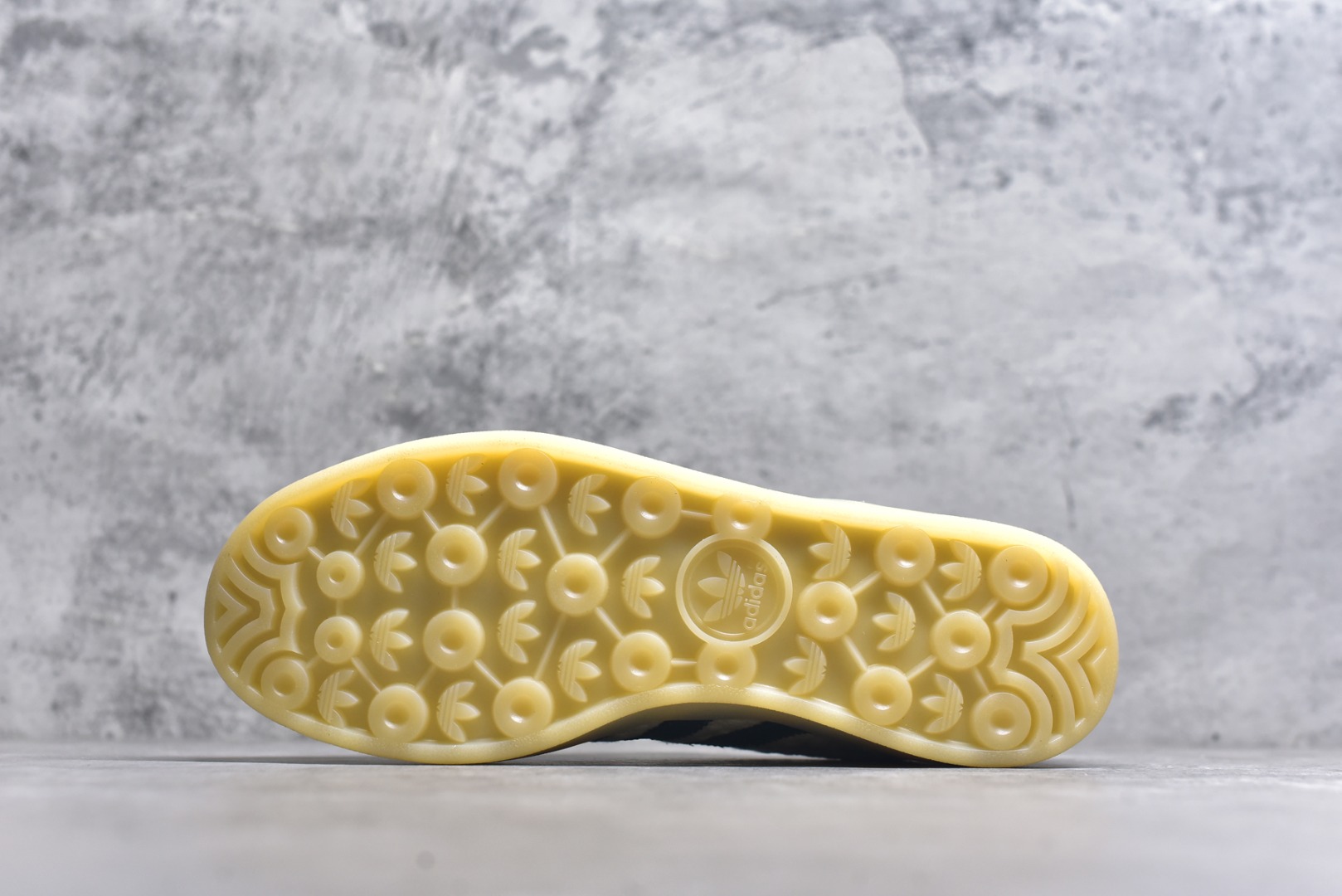 图片[6]-#Adidas Originals Gazelle Indoor JR3837 三叶草复古休闲防滑耐磨低帮板鞋 尺码：35 36 36.5 37 38 38.5 39 40 40.5 41 42 42.5 43 44 44.5 45-选品中心