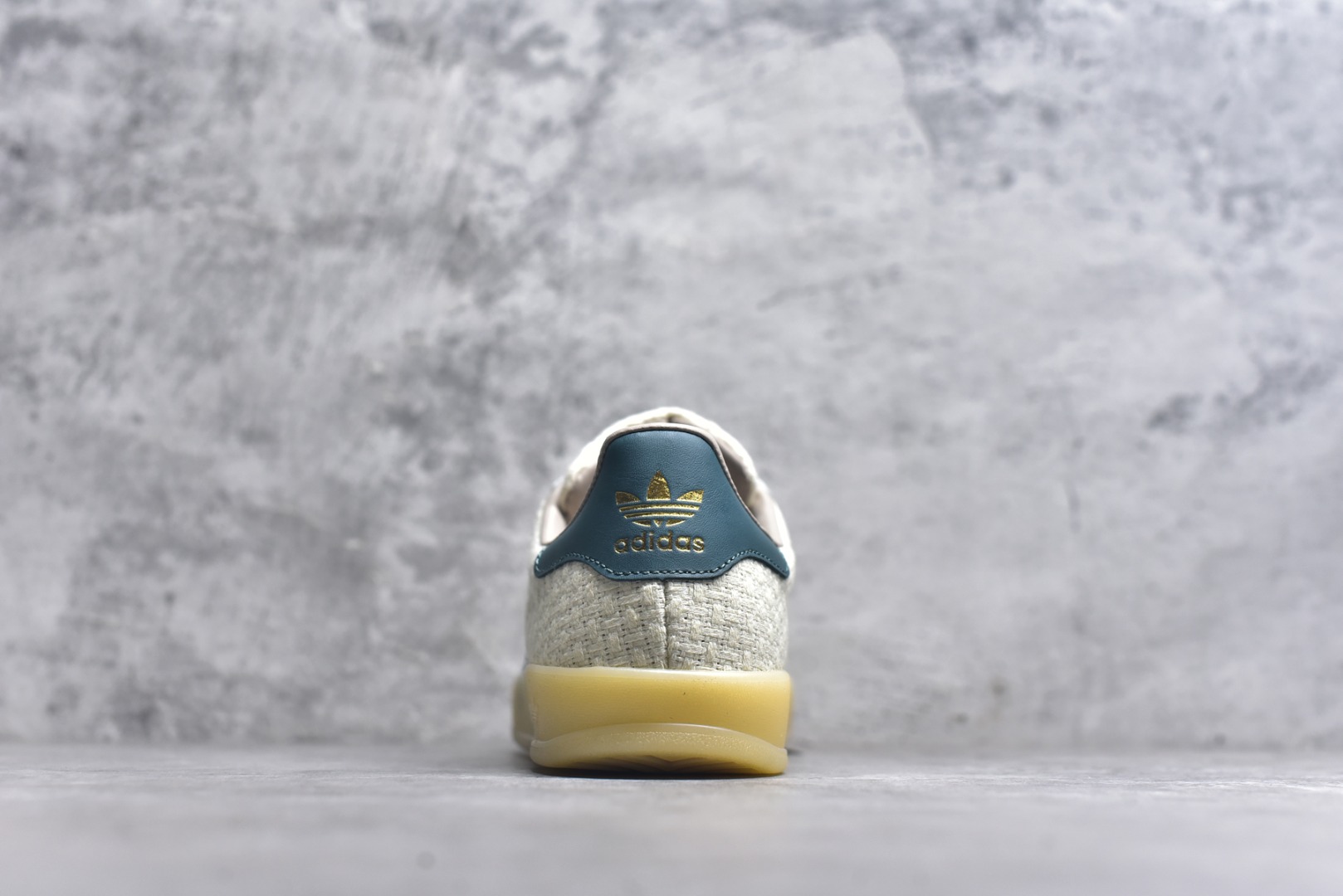 图片[5]-#Adidas Originals Gazelle Indoor JR3837 三叶草复古休闲防滑耐磨低帮板鞋 尺码：35 36 36.5 37 38 38.5 39 40 40.5 41 42 42.5 43 44 44.5 45-选品中心