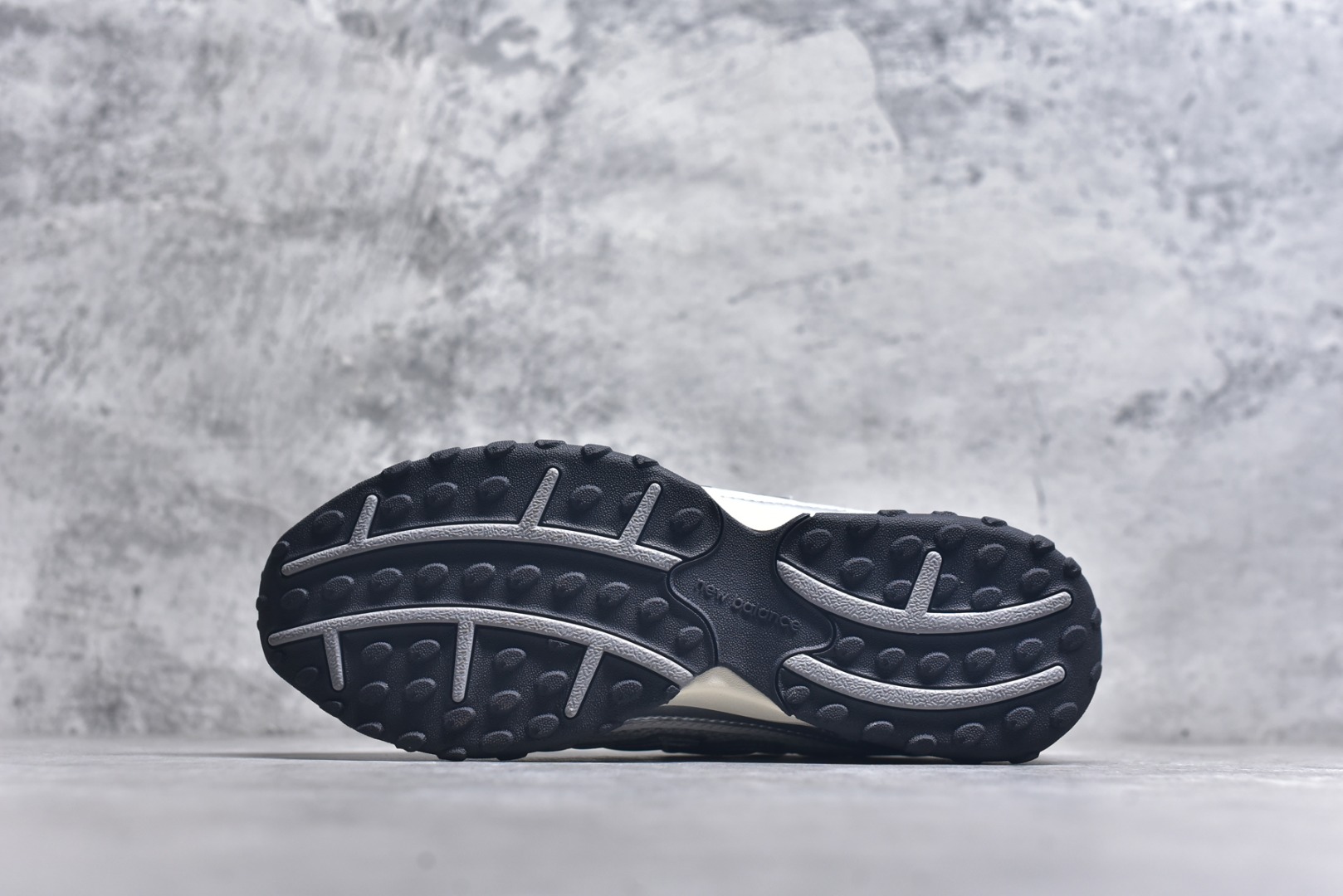 图片[6]-#New Balance 204系列复古透气休闲运动慢跑鞋 U204LSWD 尺码：36 37 37.5 38 38.5 39 40 40.5 41 42 42.5 43 44 44.5 9.D4-选品中心