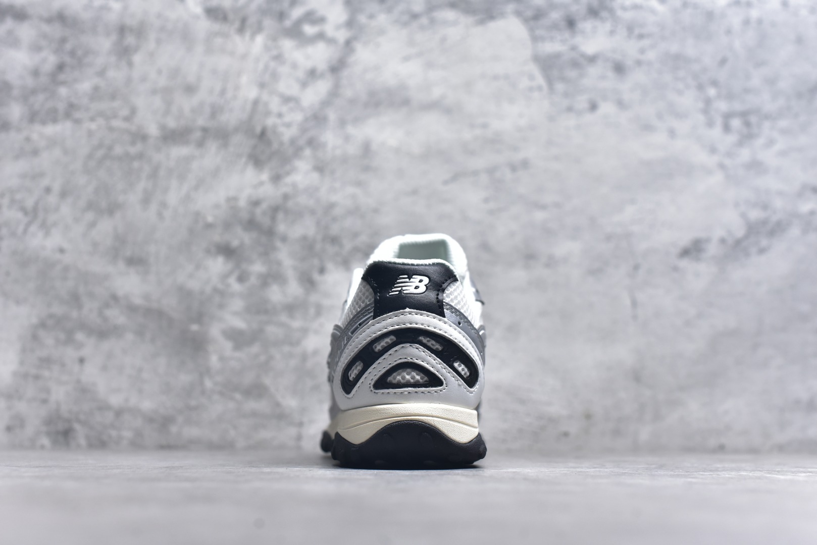 图片[5]-#New Balance 204系列复古透气休闲运动慢跑鞋 U204LSWD 尺码：36 37 37.5 38 38.5 39 40 40.5 41 42 42.5 43 44 44.5 9.D4-选品中心