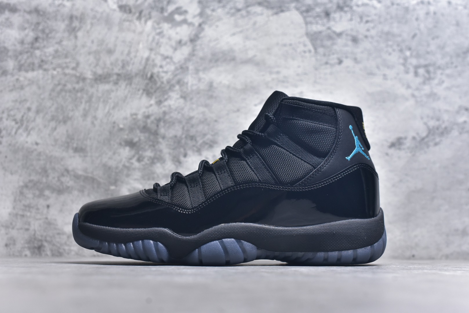 #Air Jordan 11 Retro \