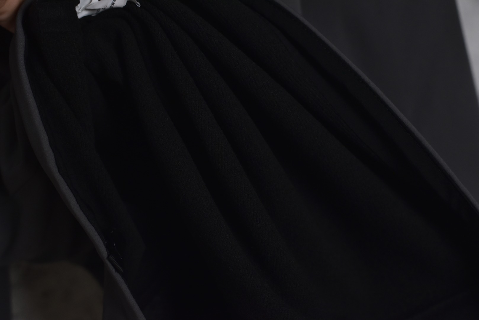 图片[9]-# TERYX始祖鸟GAMMA-Mx软壳系列❗ 现货供应 全年售后 原厂材料. 面料同步原厂 温馨提示❗（只做高端产品） DF巅峰 踏上巅峰❗ 颜色：黑色.淡蓝.浅灰.灰白.藏青.沿石绿. 尺码：XS S Ｍ L XL XXL-选品中心