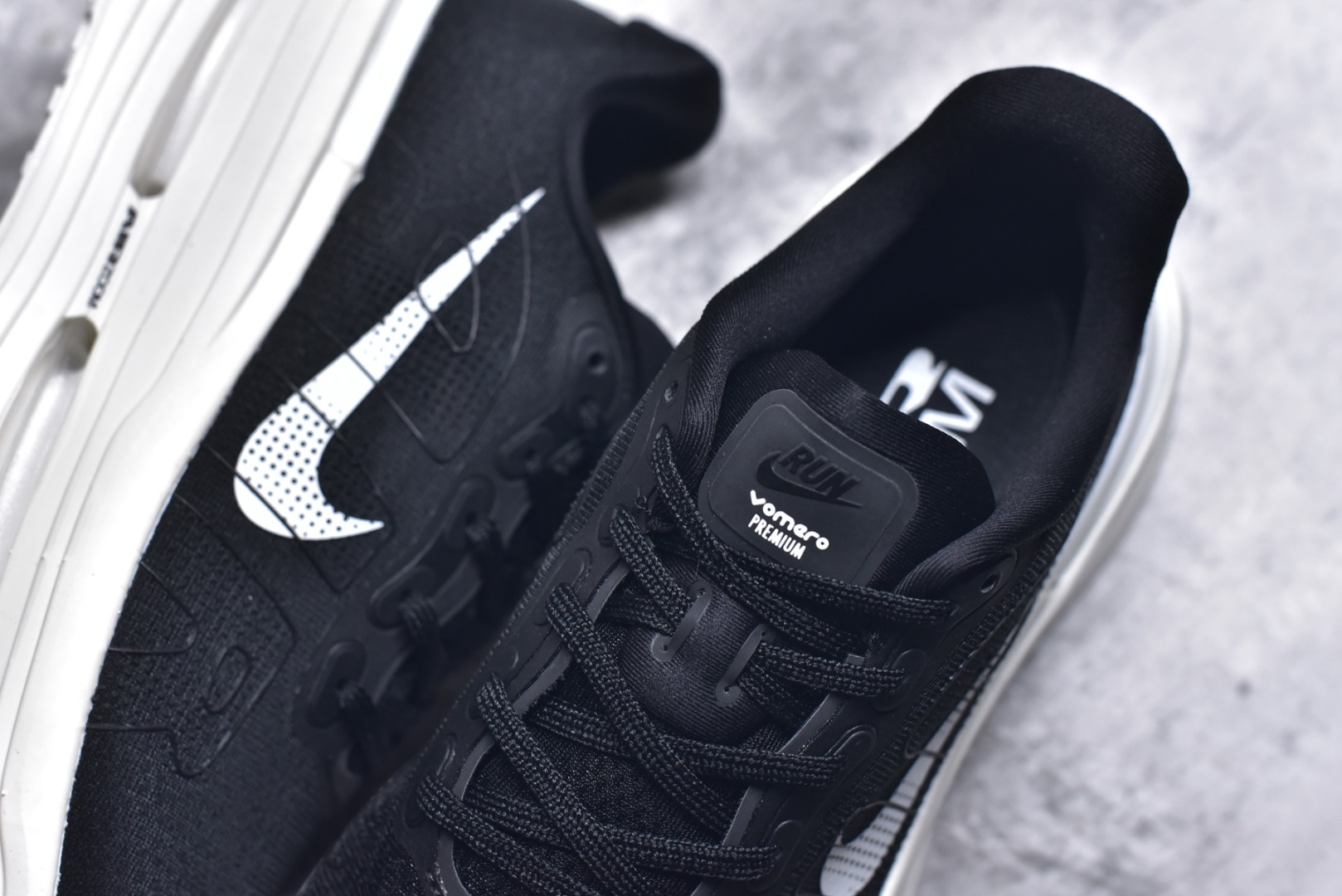 图片[9]-#V19 黑白 HQ2050-007 男女鞋 36 36.5 37.5 38 38.5 39 40 40.5 41 42 42.5 43 44 45-选品中心