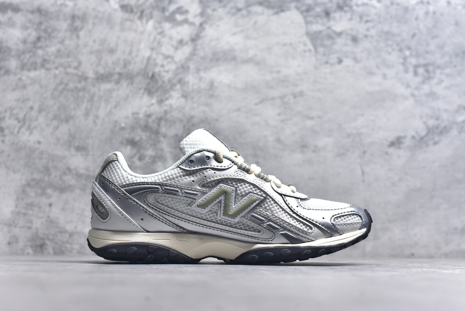 图片[3]-#New Balance 204系列复古透气休闲运动慢跑鞋 U204LSWB 尺码：36 37 37.5 38 38.5 39 40 40.5 41 42 42.5 43 44 44.5 9.D4-选品中心