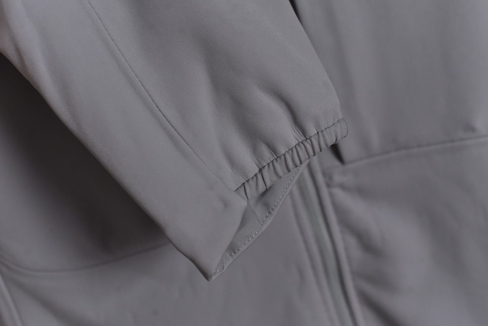 图片[6]-#ARC TERYX始祖鸟GAMMA-Mx软壳系列❗ 现货供应 全年售后 原厂材料. 面料同步原厂 温馨提示❗（只做高端产品） DF巅峰 踏上巅峰❗ 颜色：黑色.淡蓝.浅灰.灰白.藏青.沿石绿. 尺码：XS S Ｍ L XL XXL-选品中心