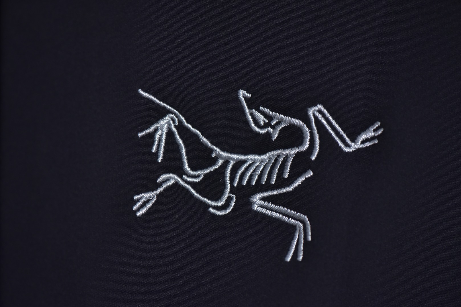 图片[3]-#ARC TERYX始祖鸟GAMMA-Mx软壳系列❗ 现货供应 全年售后 原厂材料. 面料同步原厂 温馨提示❗（只做高端产品） DF巅峰 踏上巅峰❗ 颜色：黑色.淡蓝.浅灰.灰白.藏青.沿石绿. 尺码：XS S Ｍ L XL XXL-选品中心