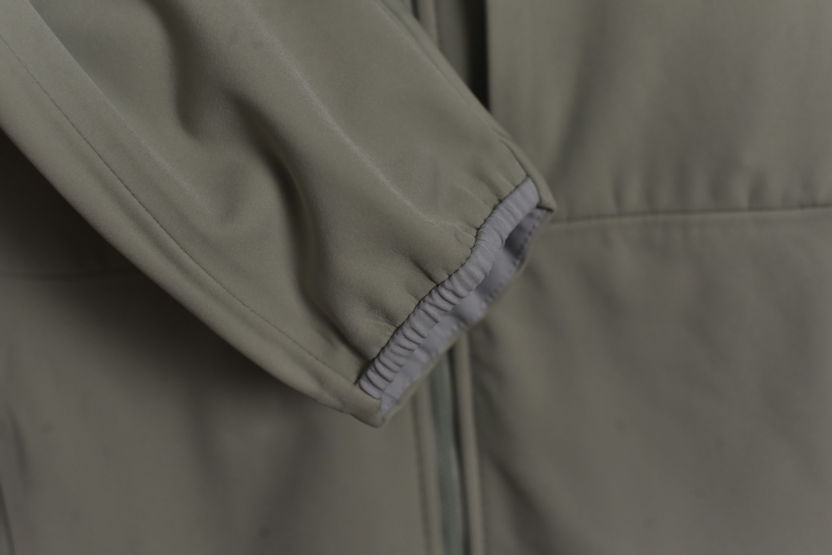 图片[5]-#ARC TERYX始祖鸟GAMMA-Mx软壳系列❗ 现货供应 全年售后 原厂材料. 面料同步原厂 温馨提示❗（只做高端产品） DF巅峰 踏上巅峰❗ 颜色：黑色.淡蓝.浅灰.灰白.藏青.沿石绿. 尺码：XS S Ｍ L XL XXL-选品中心