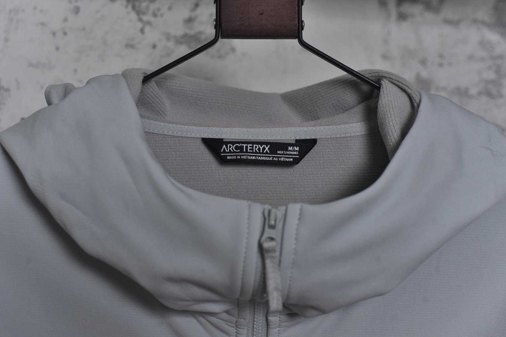 图片[9]-#ARC TERYX始祖鸟GAMMA-Mx软壳系列❗ 现货供应 全年售后 原厂材料. 面料同步原厂 温馨提示❗（只做高端产品） DF巅峰 踏上巅峰❗ 颜色：黑色.淡蓝.浅灰.灰白.藏青.沿石绿. 尺码：XS S Ｍ L XL XXL-选品中心